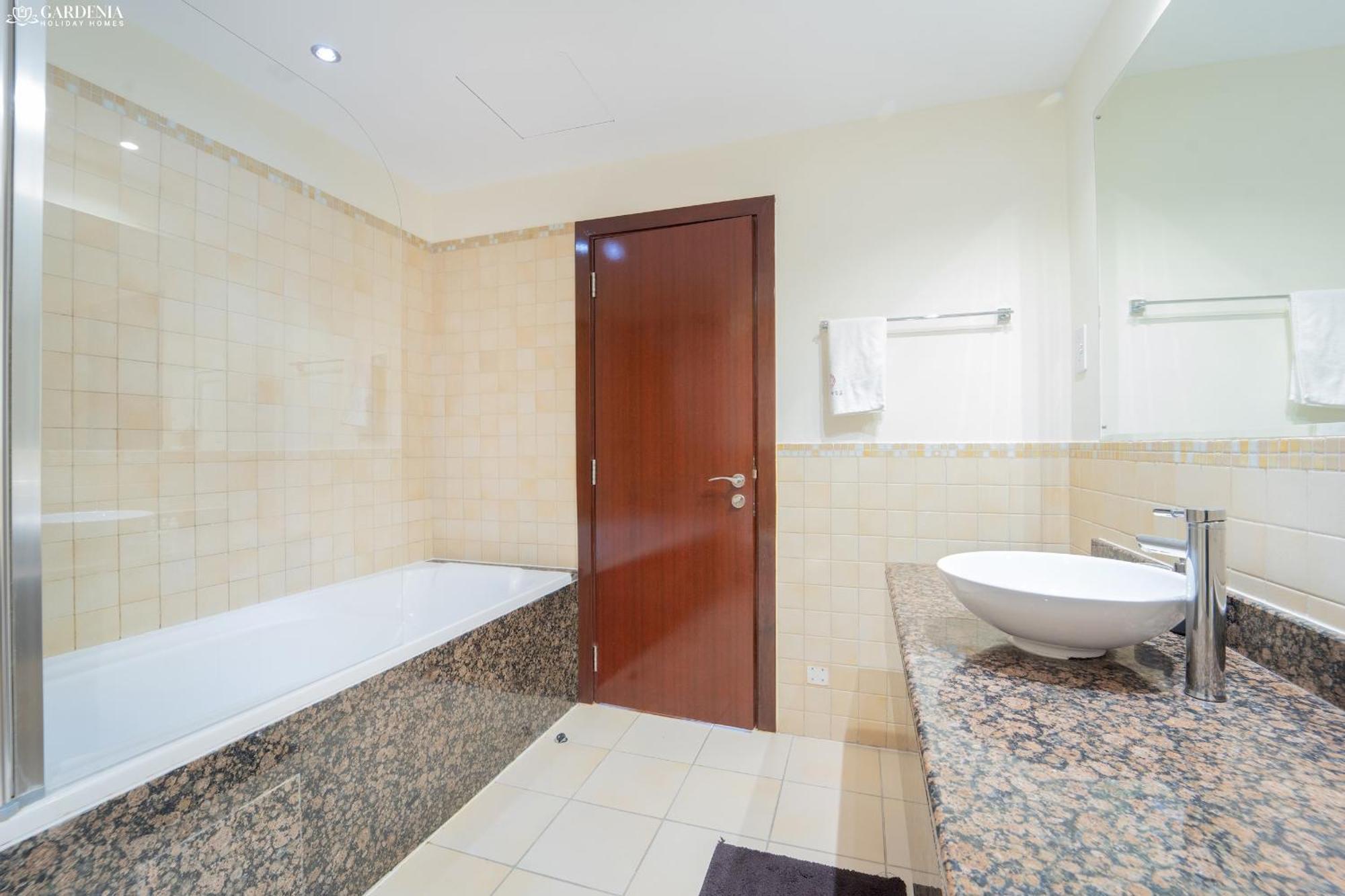 Apartment Jbr Rimal 4 , Panoramic Sea And Marina Views, 2m Walk To By Gardenia Dubai