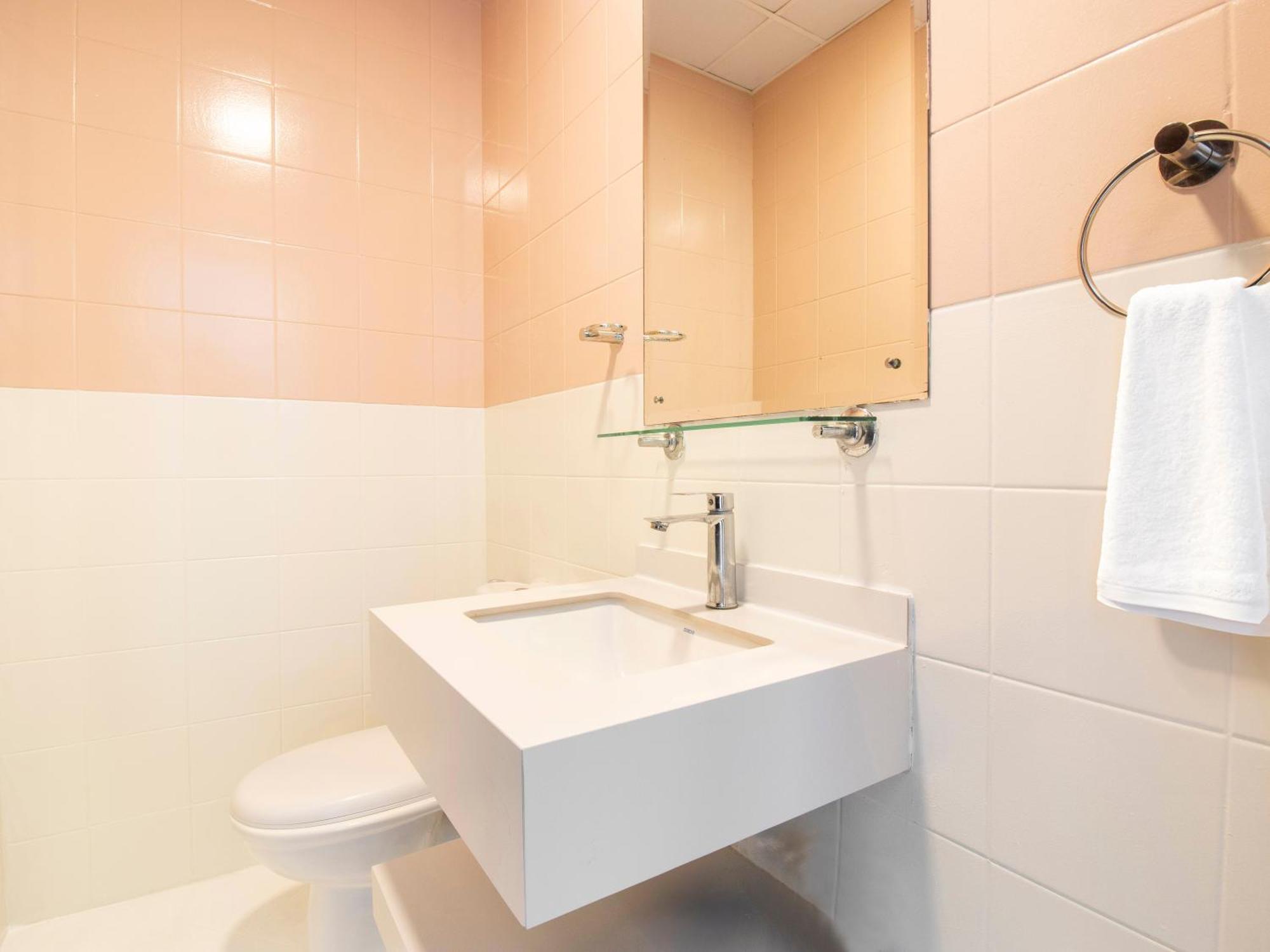 Apartment Cozy 1 Bedroom In Marina Dubai