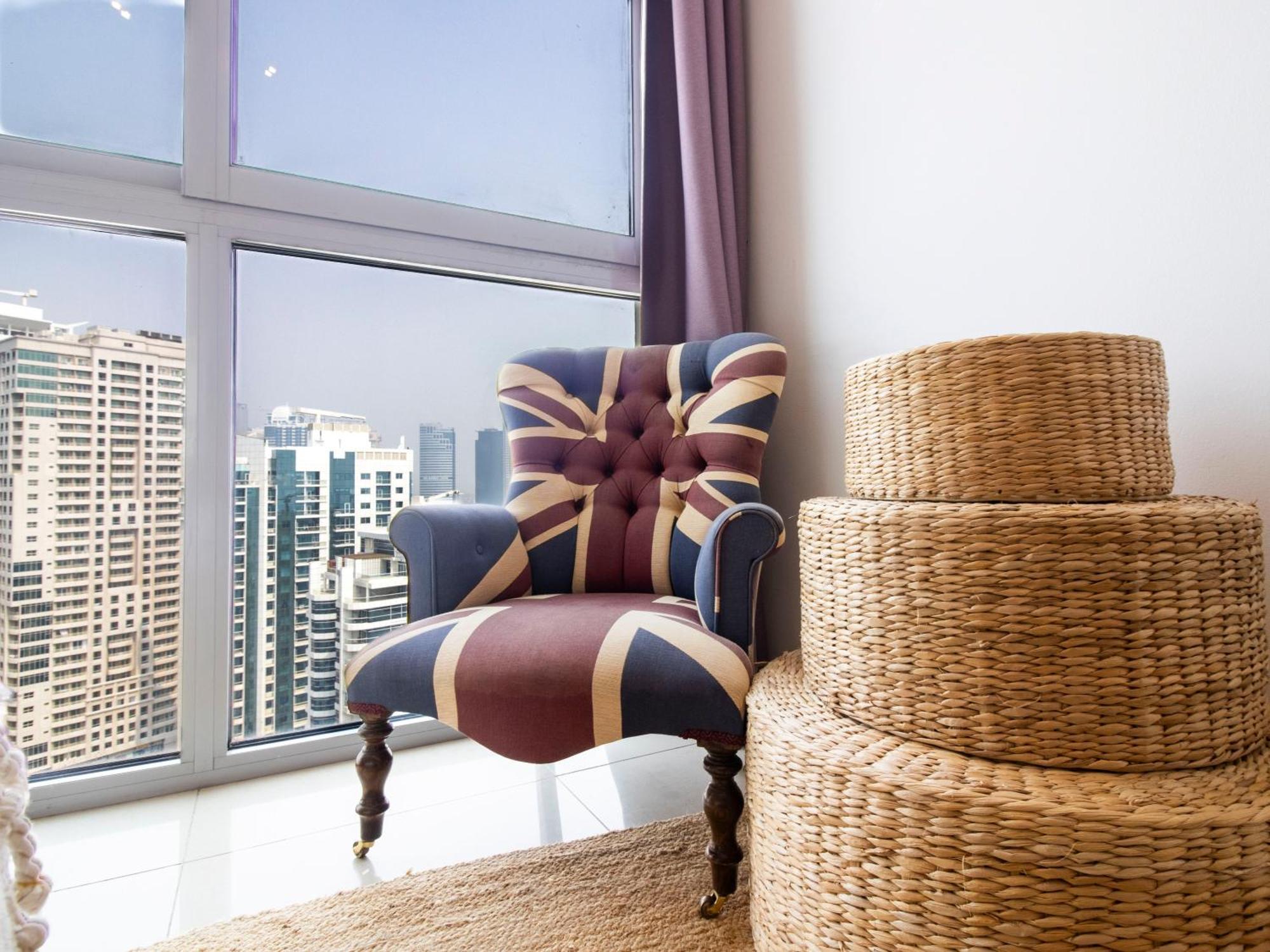 Cozy 1 Bedroom In Marina