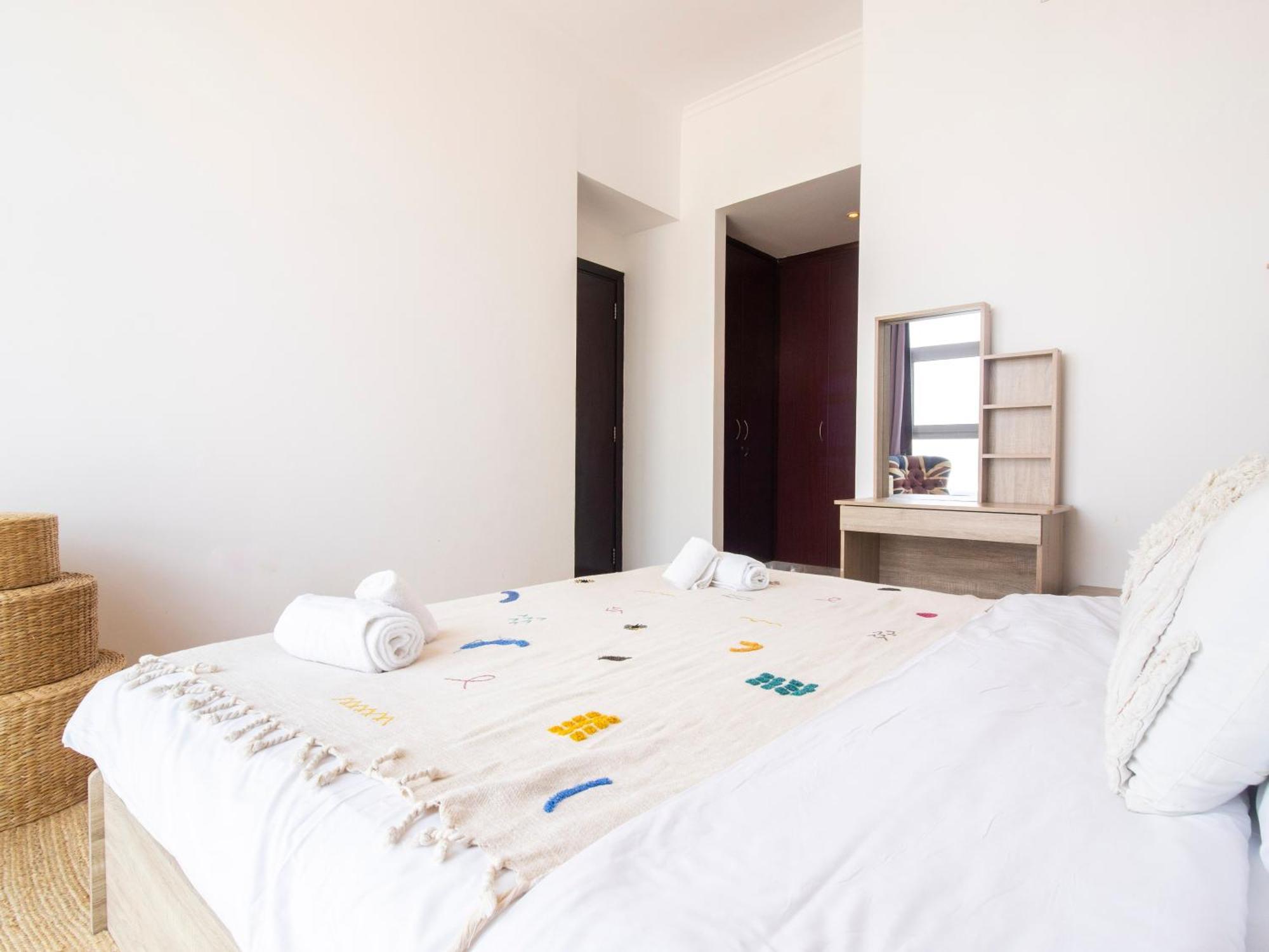 Cozy 1 Bedroom In Marina Apartment *