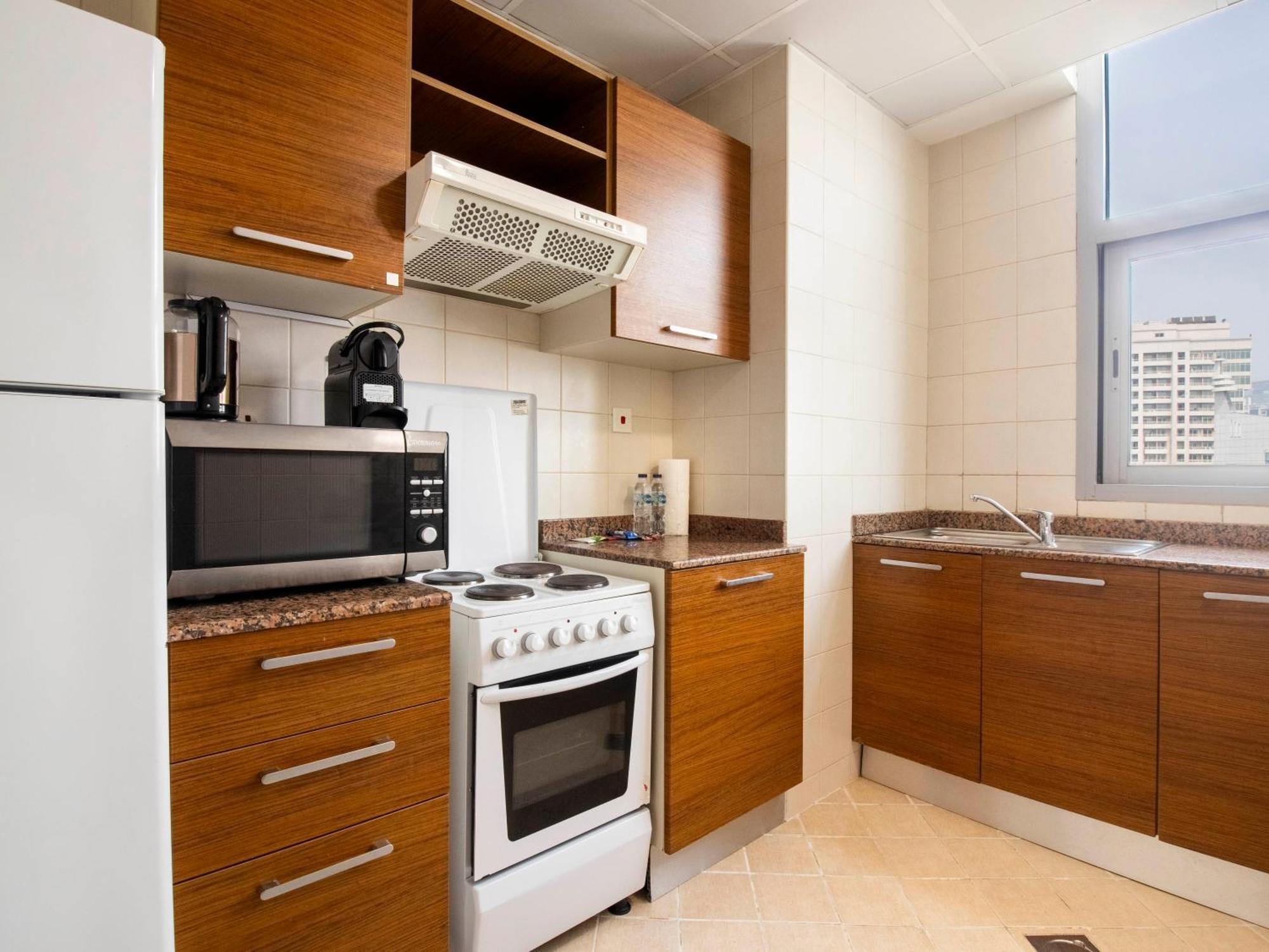 Apartment Cozy 1 Bedroom In Marina Dubai