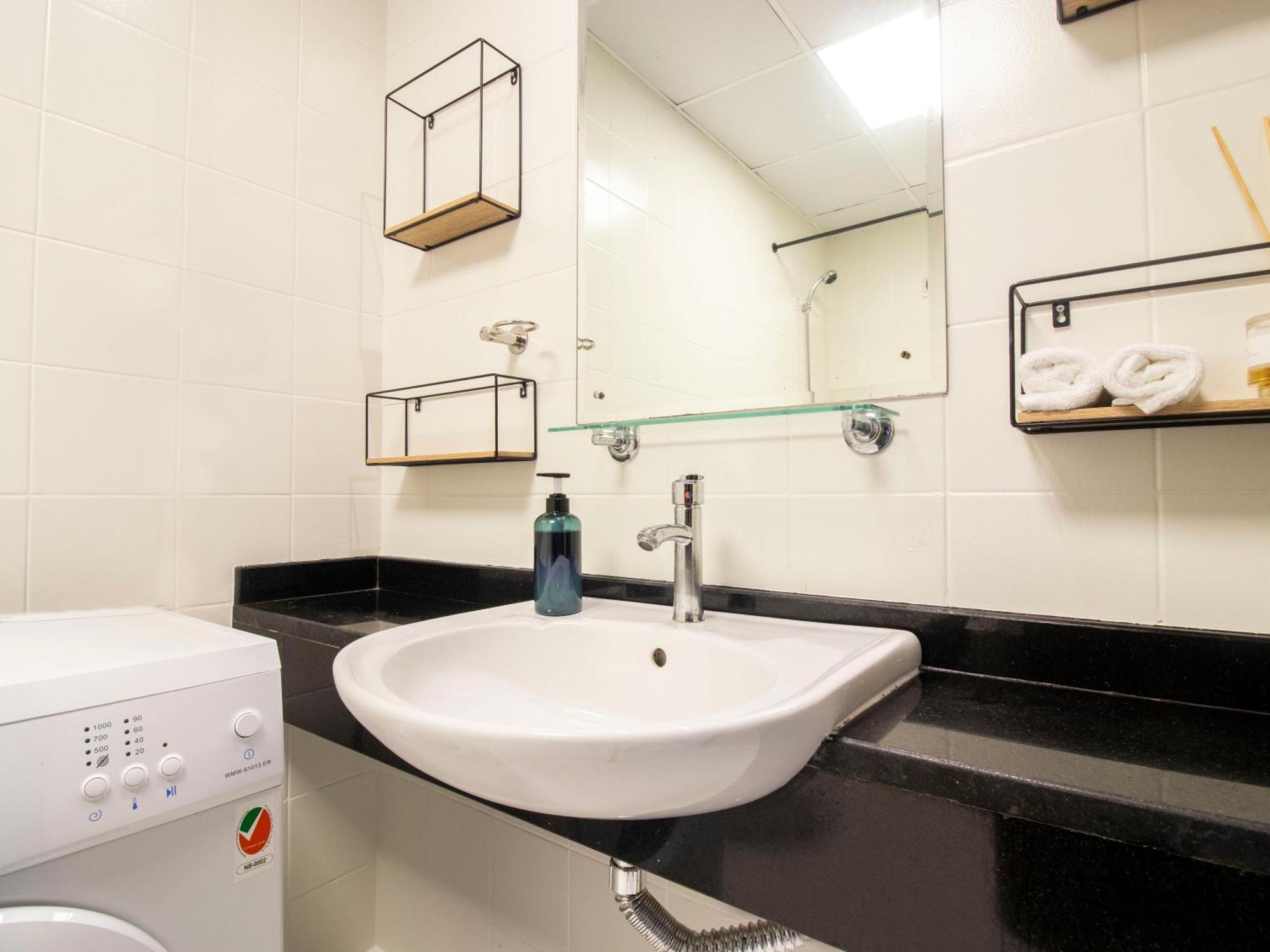 Cozy 1 Bedroom In Marina * Dubai