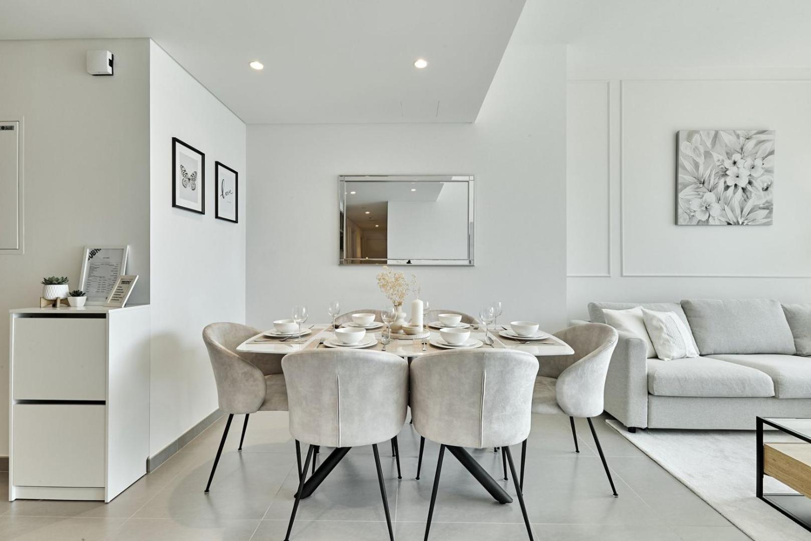 Apartment Luxe | 2br | Burj Khalifa View | Mall Access *