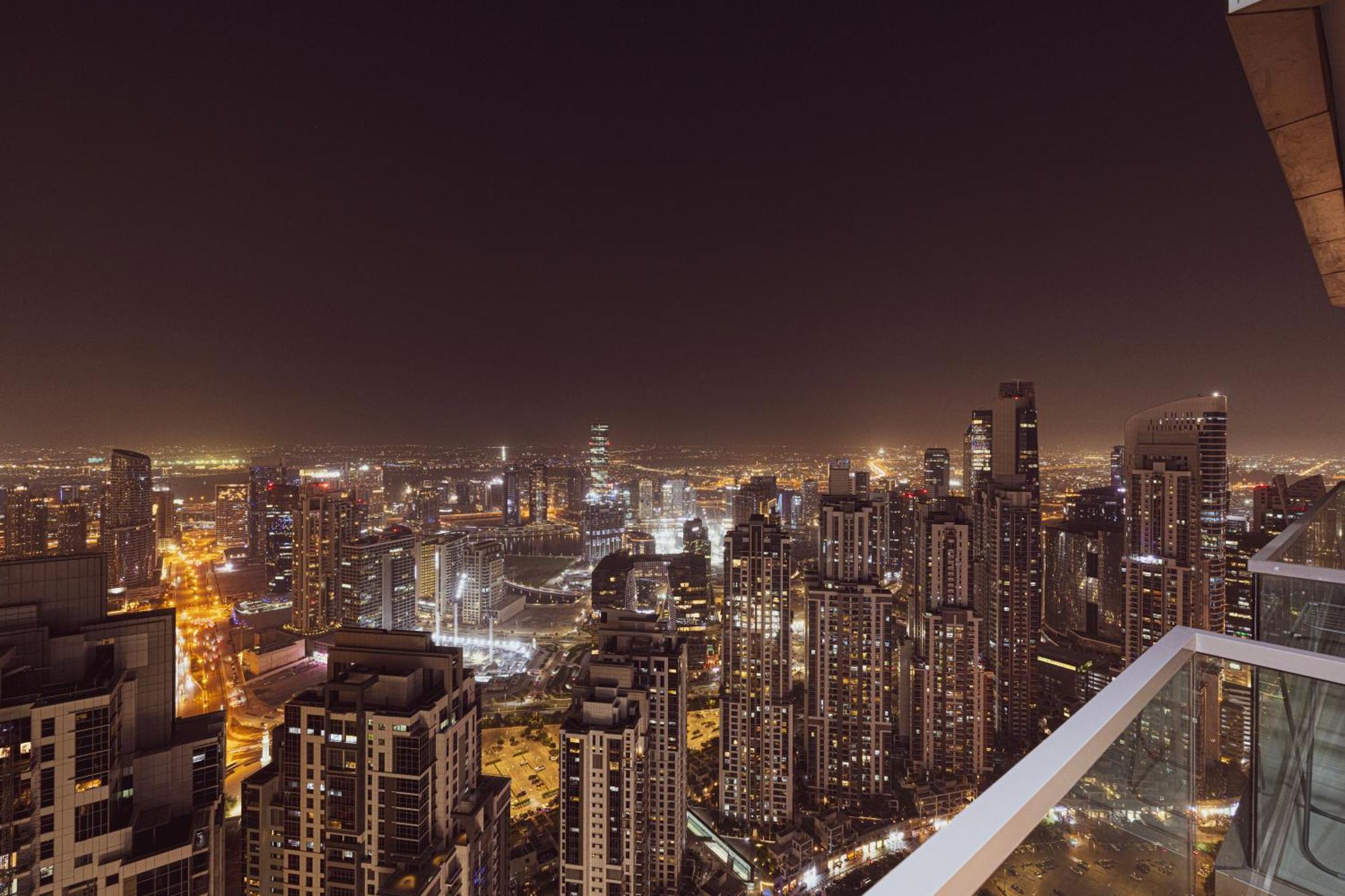 Paramount Midtown, Infinity Pool, Burj Skyline Views Apartment *
