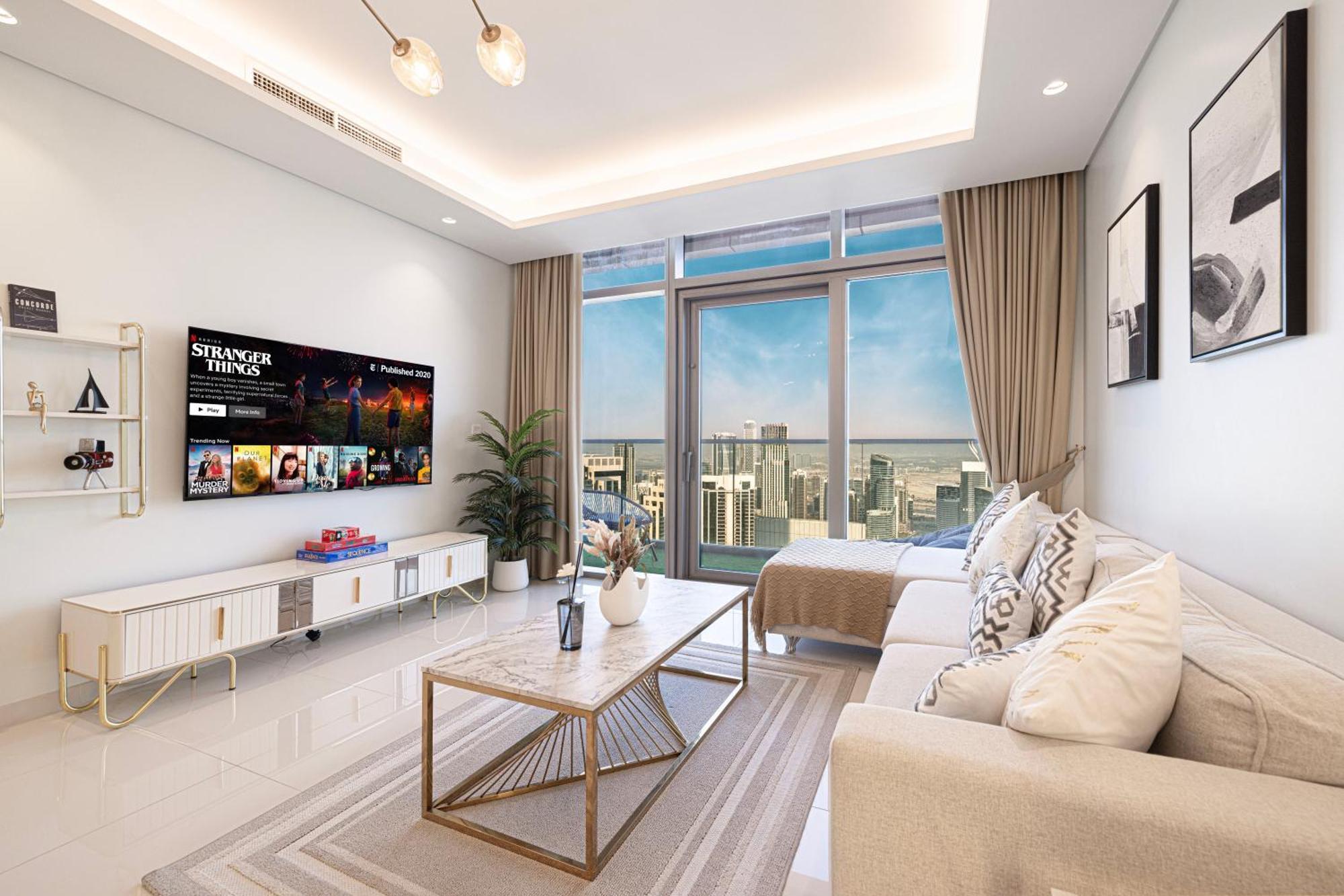 Paramount Midtown, Infinity Pool, Burj Skyline Views Apartment Dubai