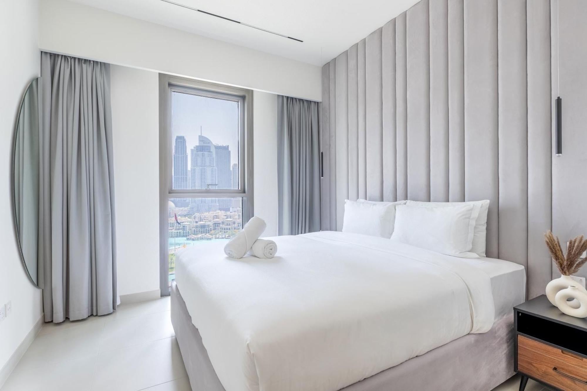 Stylish 3br Maid's In Burj Crown With Burj Khalifa View *