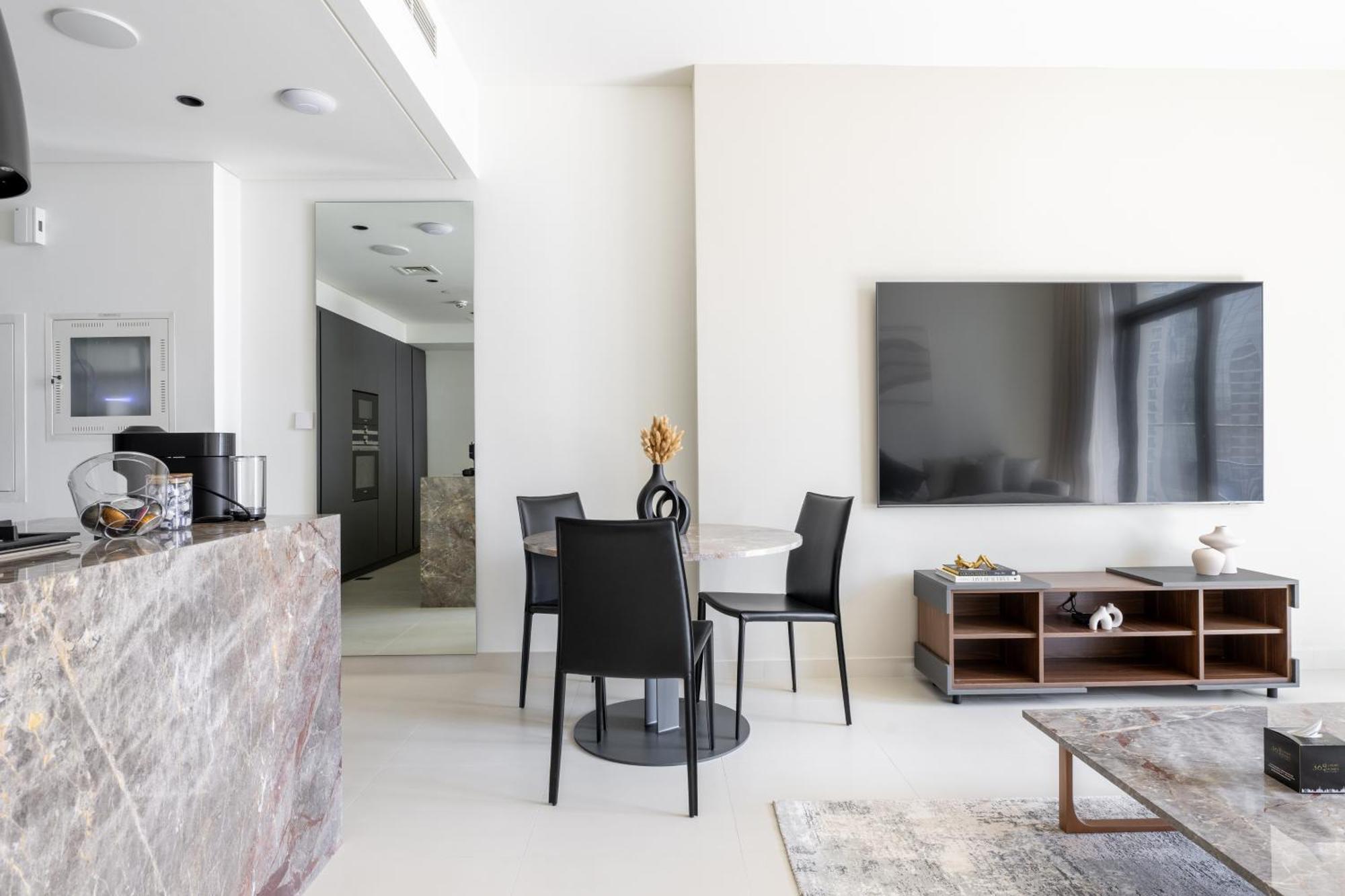 Apartment Stylish 3br Maid's In Burj Crown With Burj Khalifa View