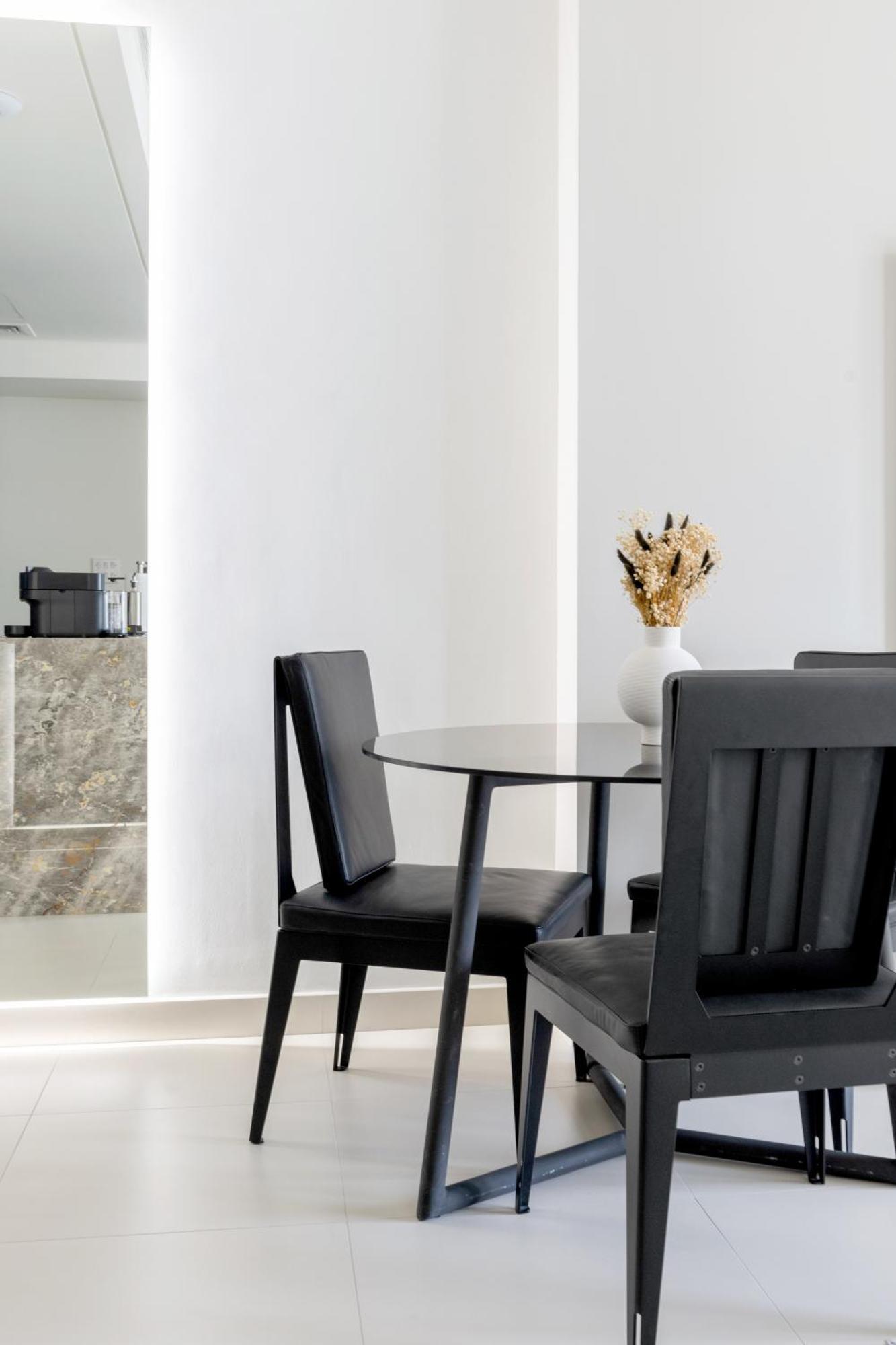 Stylish 3br Maid's In Burj Crown With Burj Khalifa View Apartment