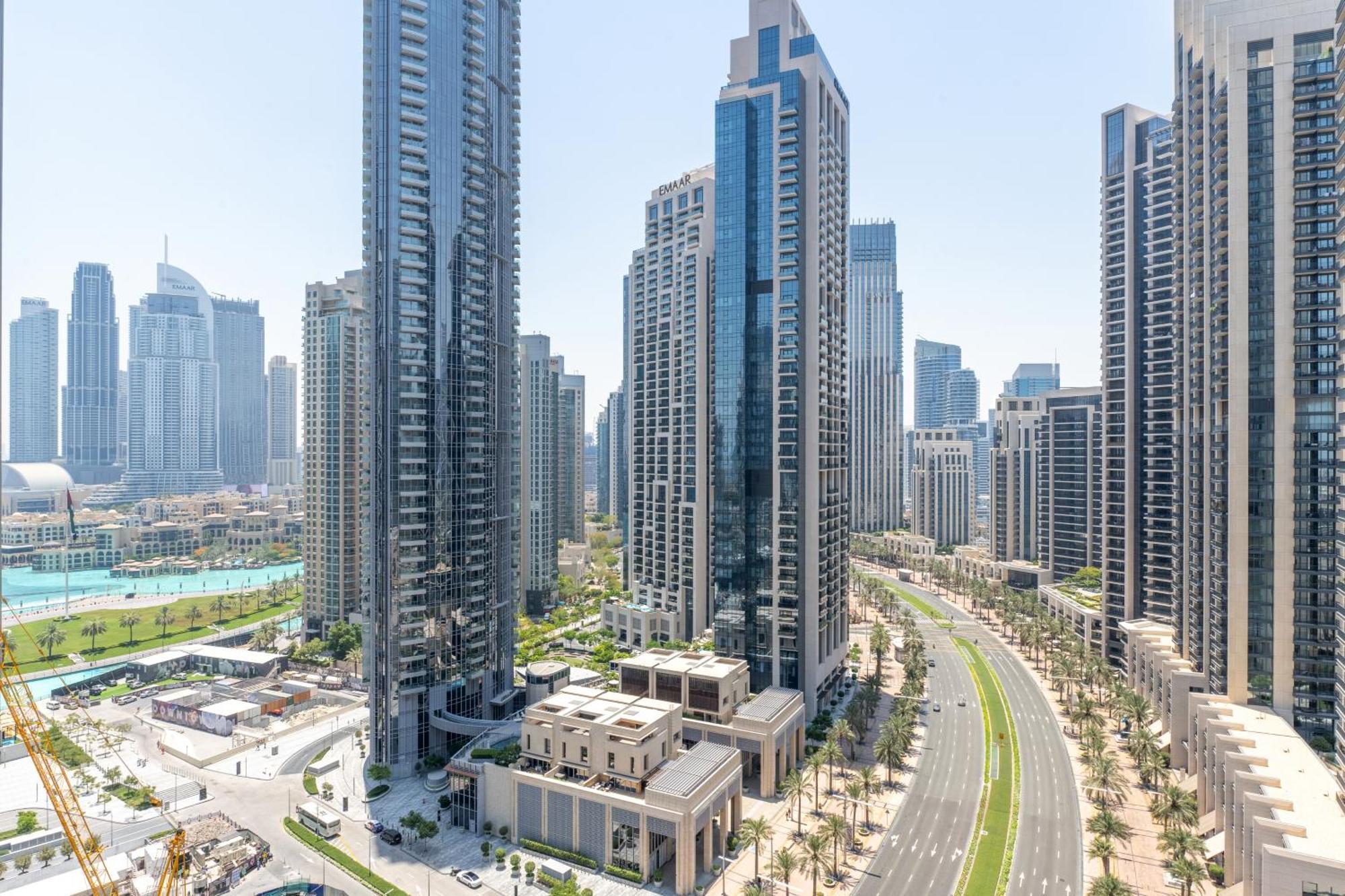Stylish 3br Maid's In Burj Crown With Burj Khalifa View Apartment *