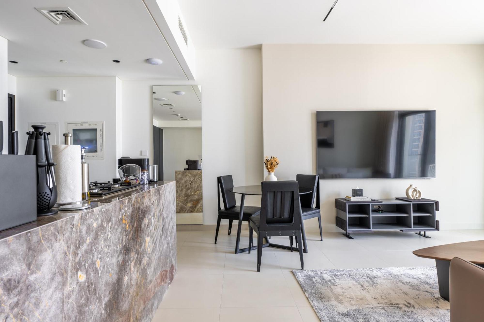 Stylish 3br Maid's In Burj Crown With Burj Khalifa View * Dubai