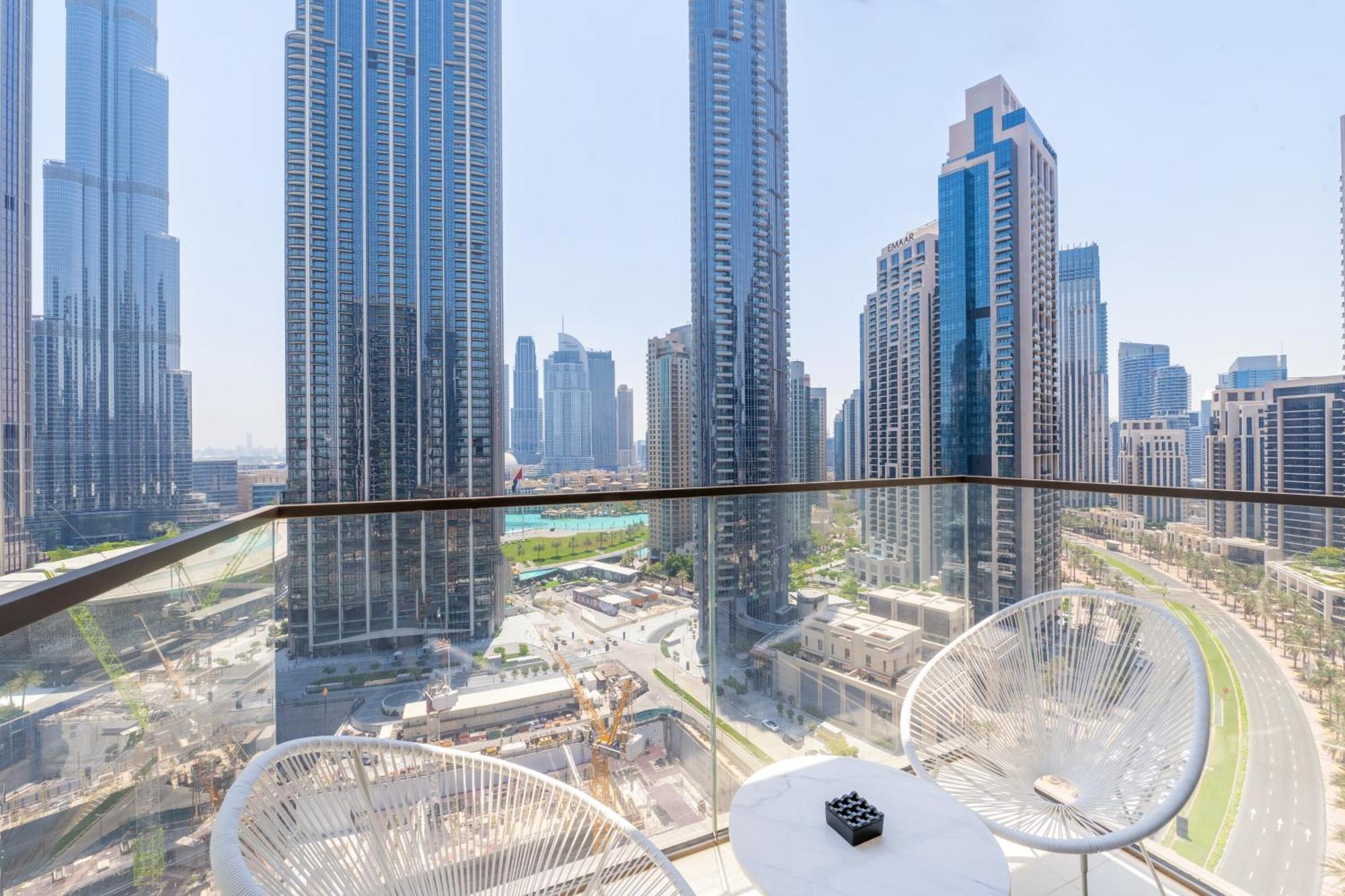 Stylish 3br Maid's In Burj Crown With Burj Khalifa View