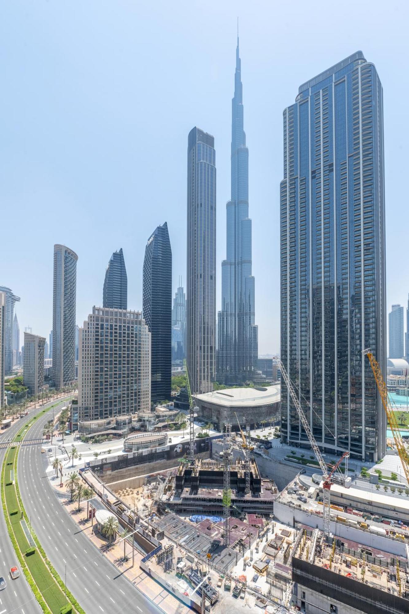 Stylish 3br Maid's In Burj Crown With Burj Khalifa View Apartment *