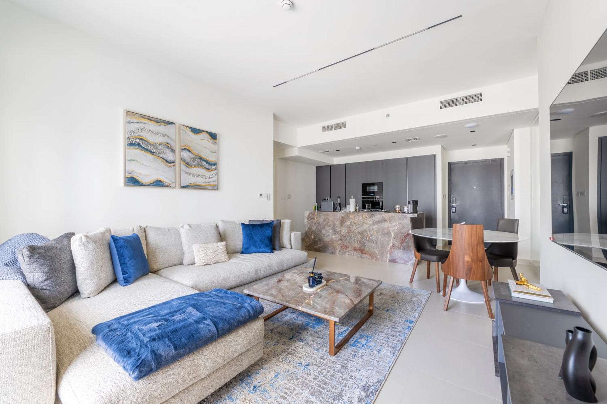Apartment Stylish 3br Maid's In Burj Crown With Burj Khalifa View *