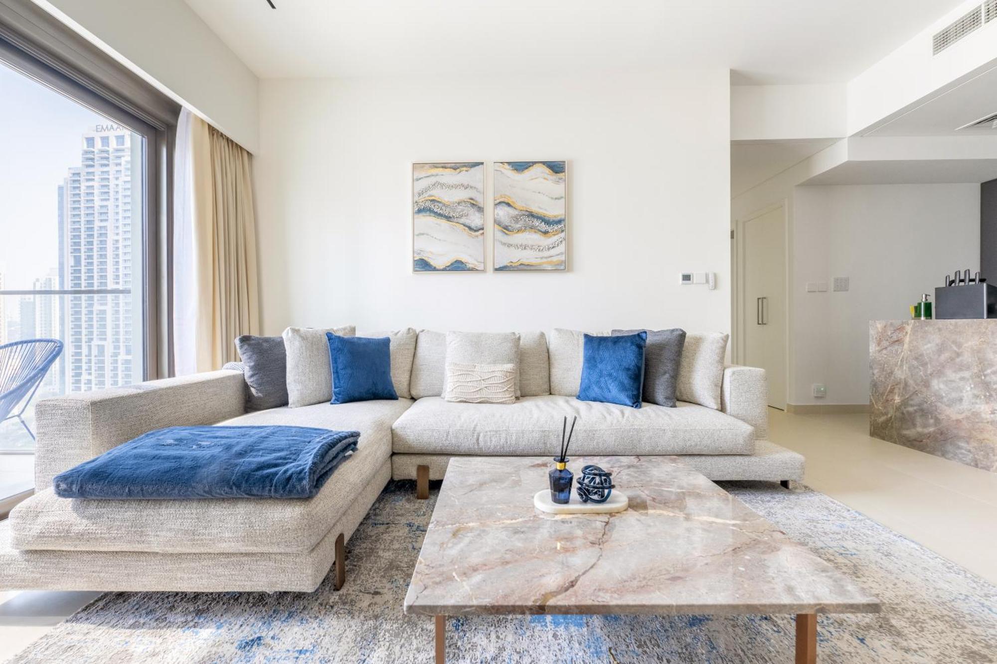 Stylish 3br Maid's In Burj Crown With Burj Khalifa View Dubai