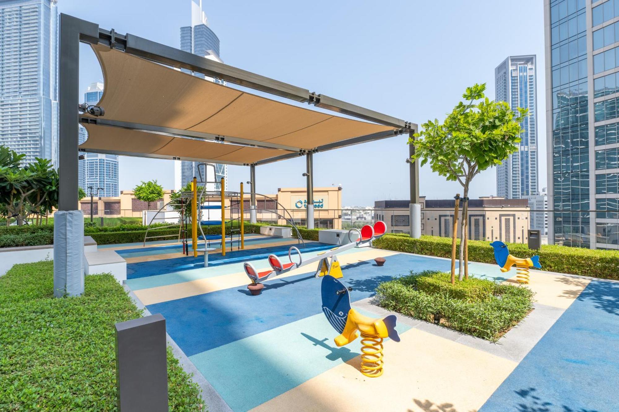 Apartment Stylish 3br Maid's In Burj Crown With Burj Khalifa View