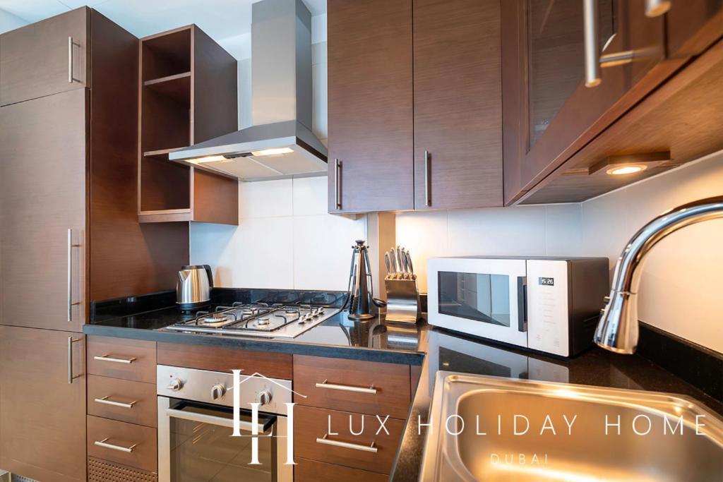 Apartment Lux The West Wharf Canal View Dubai