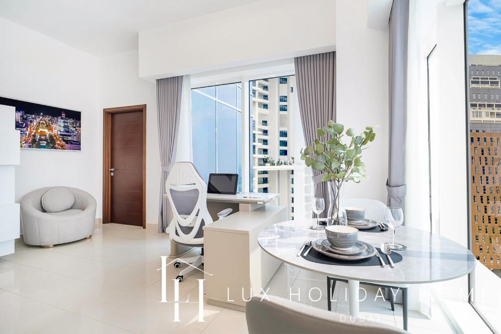 Lux The West Wharf Canal View Apartment *