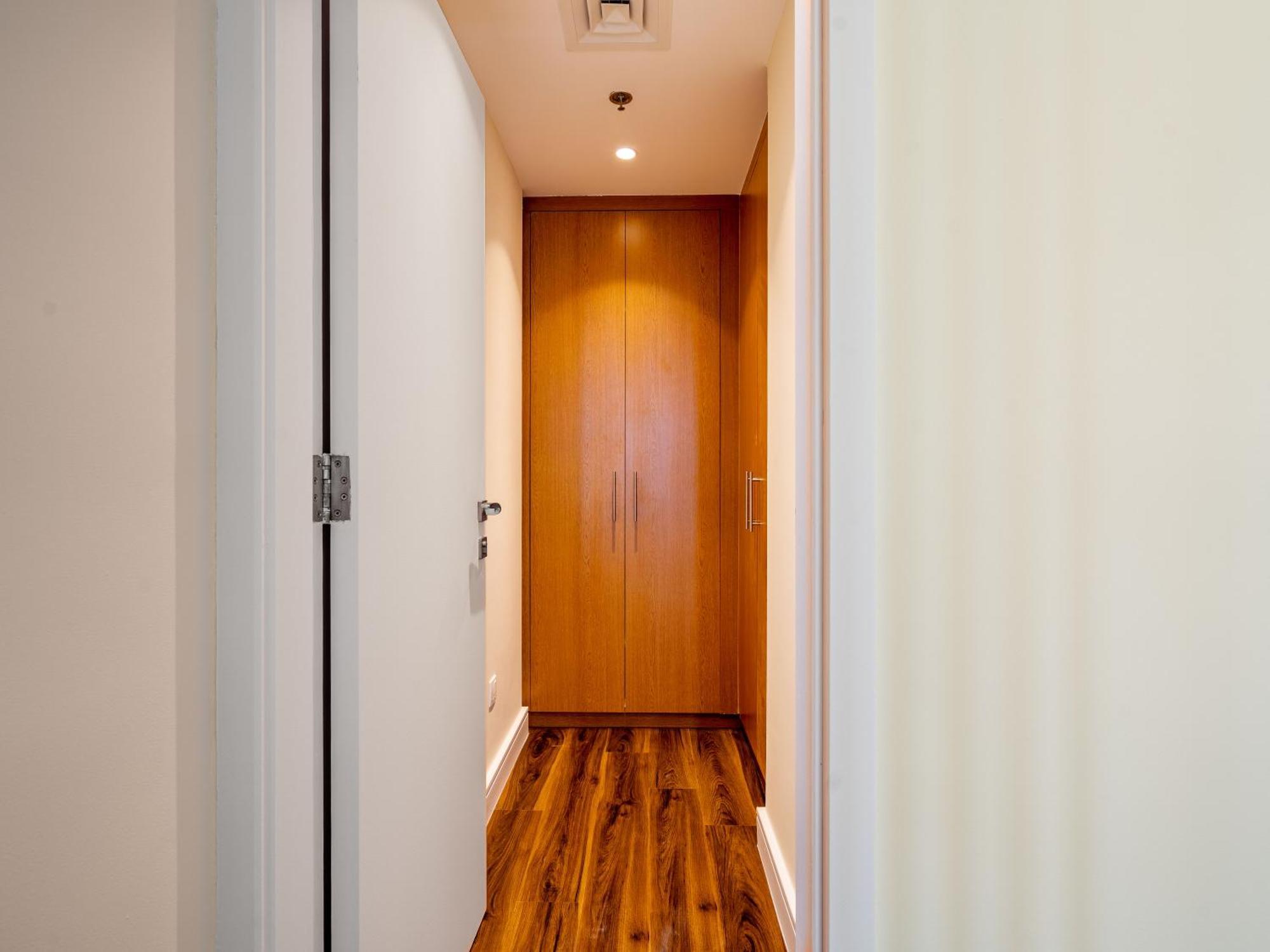Chic In The Heart Of With Pool Apartment Dubai