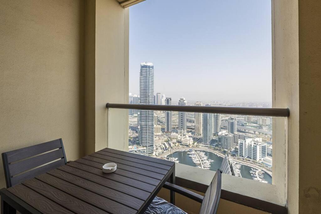 Jbr, Shams 2, Sleeps 6 Luxury Dubai