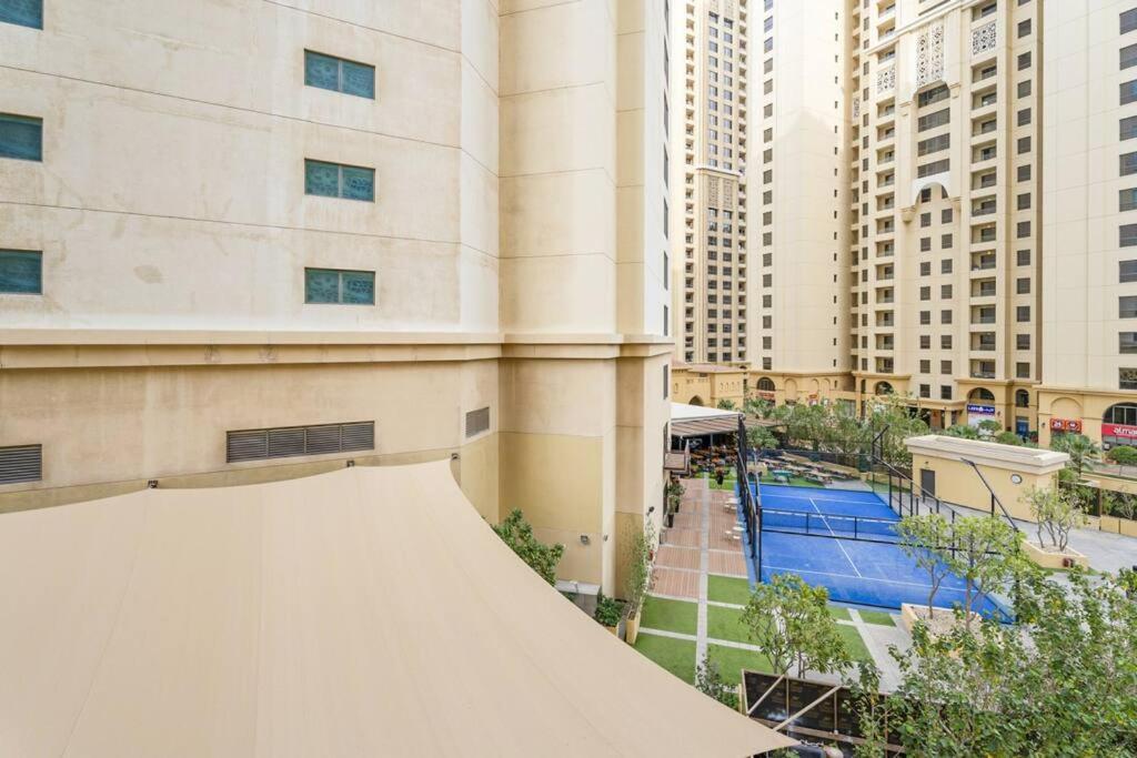 Apartment Jbr, Shams 2, Sleeps 6 Luxury Dubai