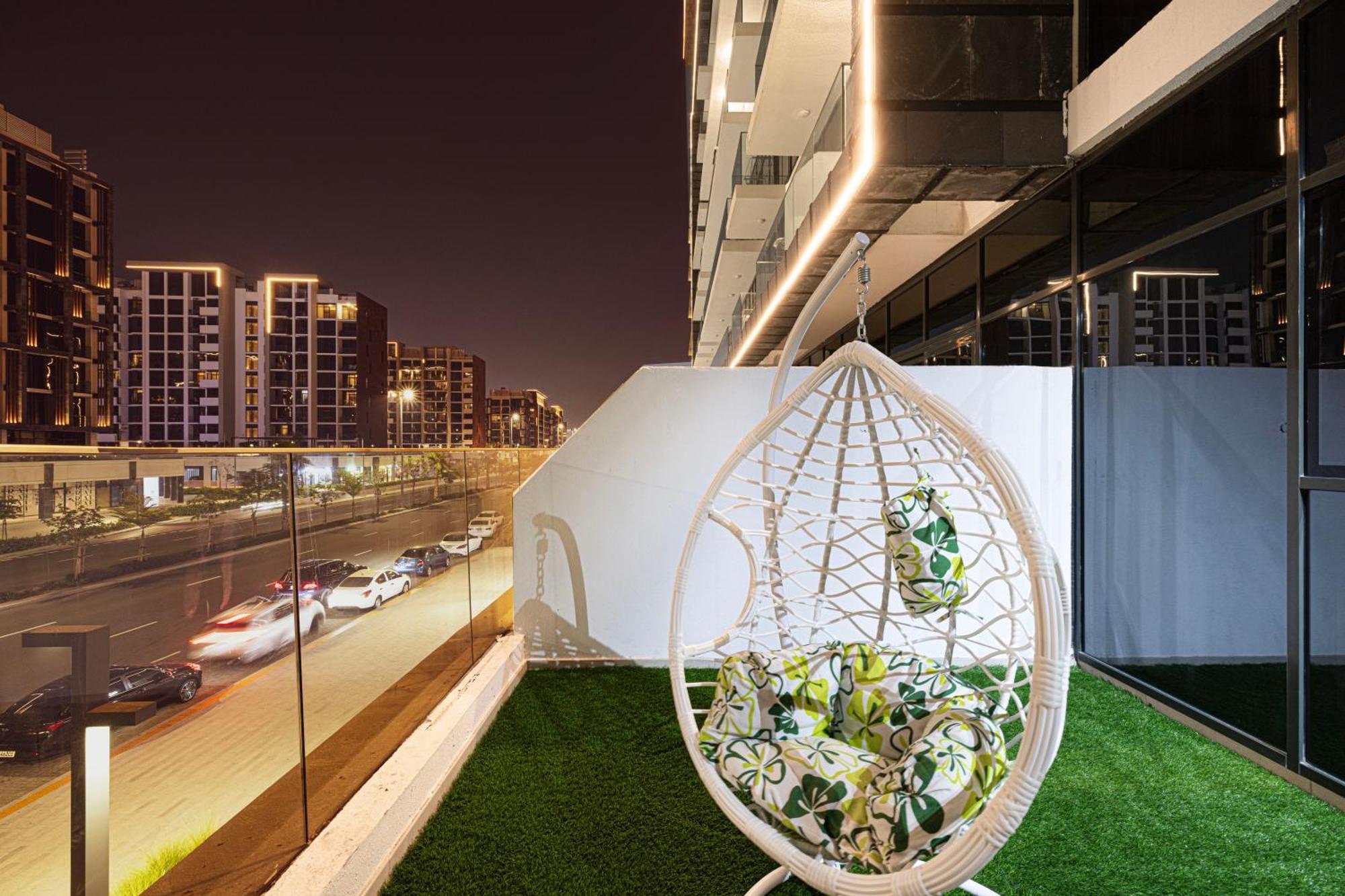 Apartment Elegant 1br L Breathtaking Boulevard Views