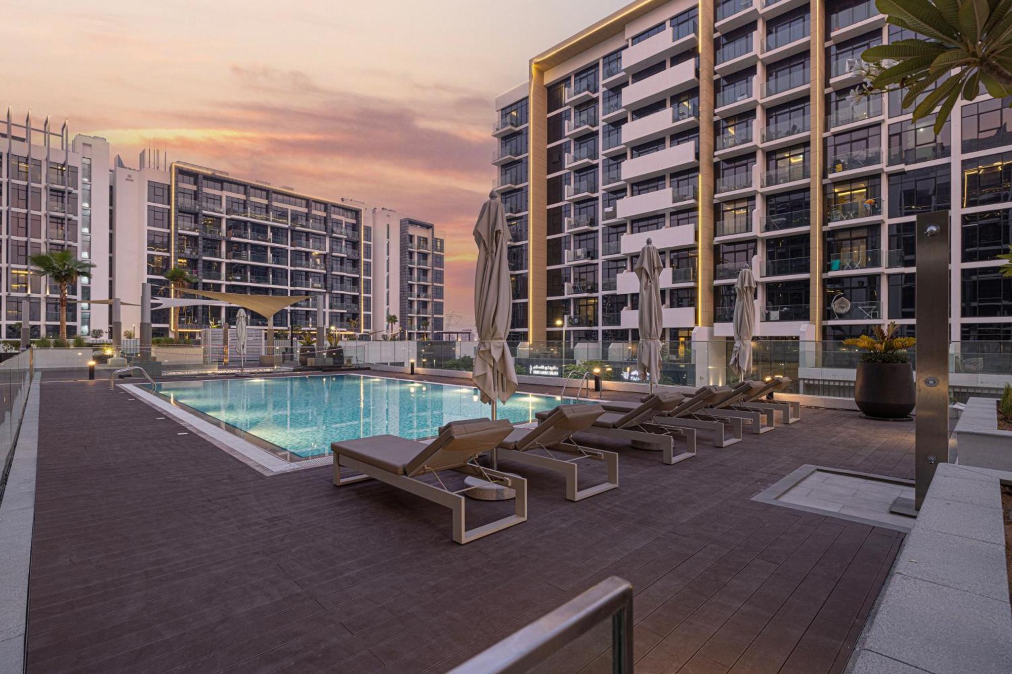 Apartment Elegant 1br L Breathtaking Boulevard Views