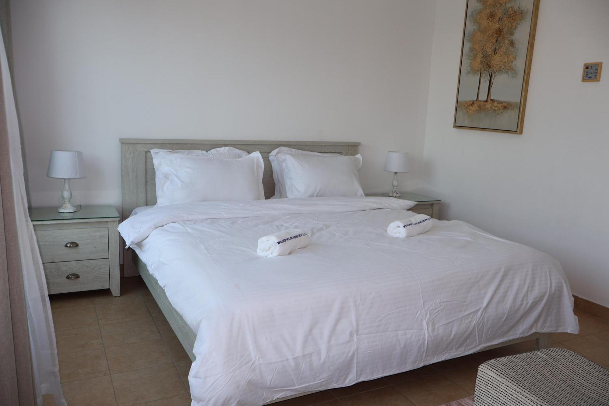 Fully Furnished Garden 2 Bedroom Dubai
