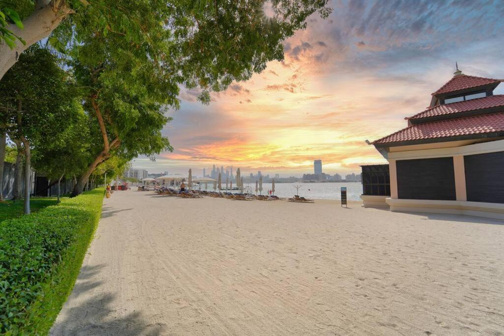 Apartment First Class 1br Anantara The Palm Dubai
