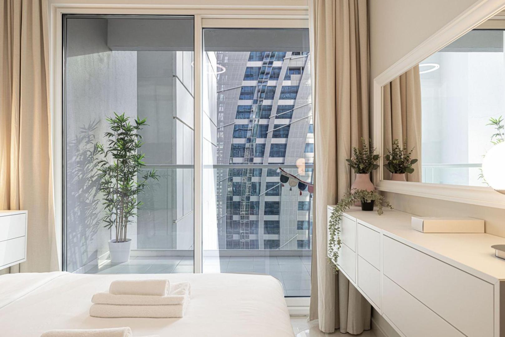 Luxe | 1br | Close To Burj Khalifa & Mall *