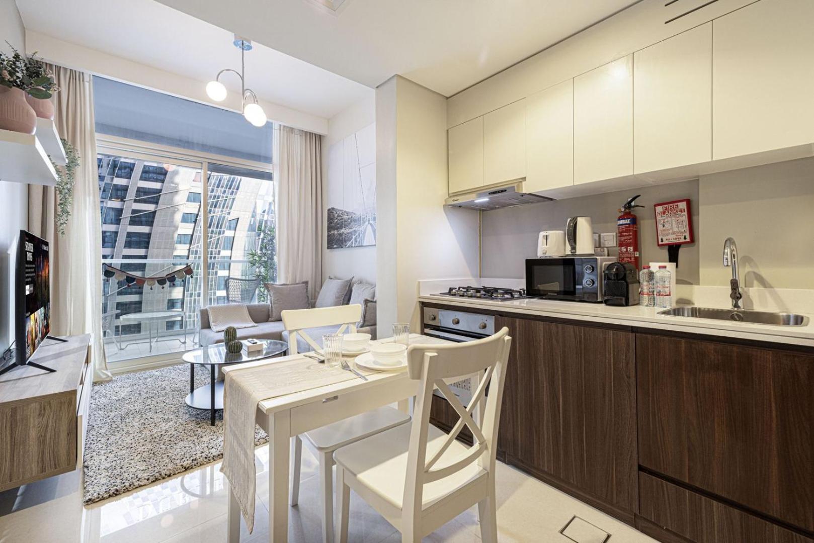 Apartment Luxe | 1br | Close To Burj Khalifa & Mall *