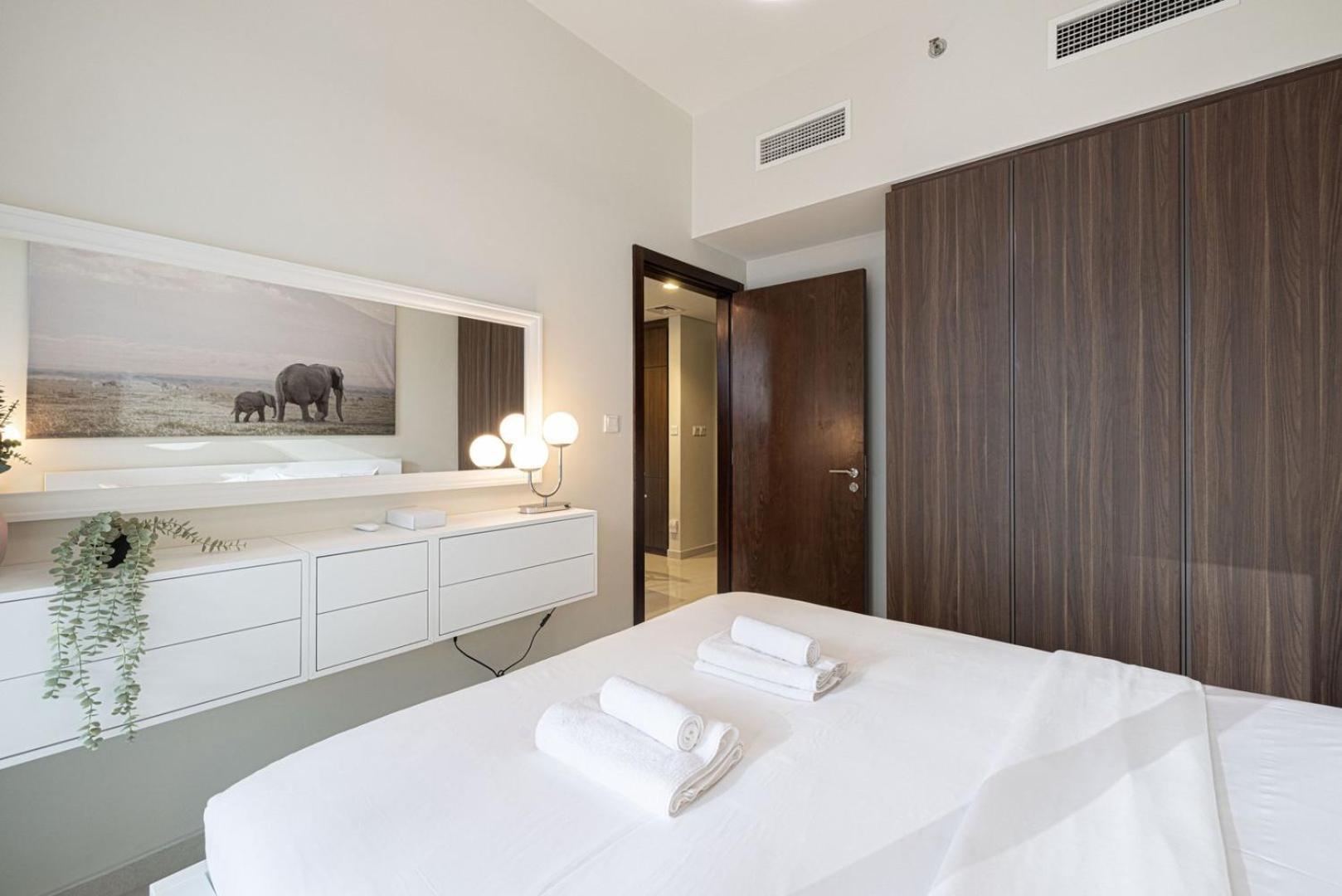 Apartment Luxe | 1br | Close To Burj Khalifa & Mall
