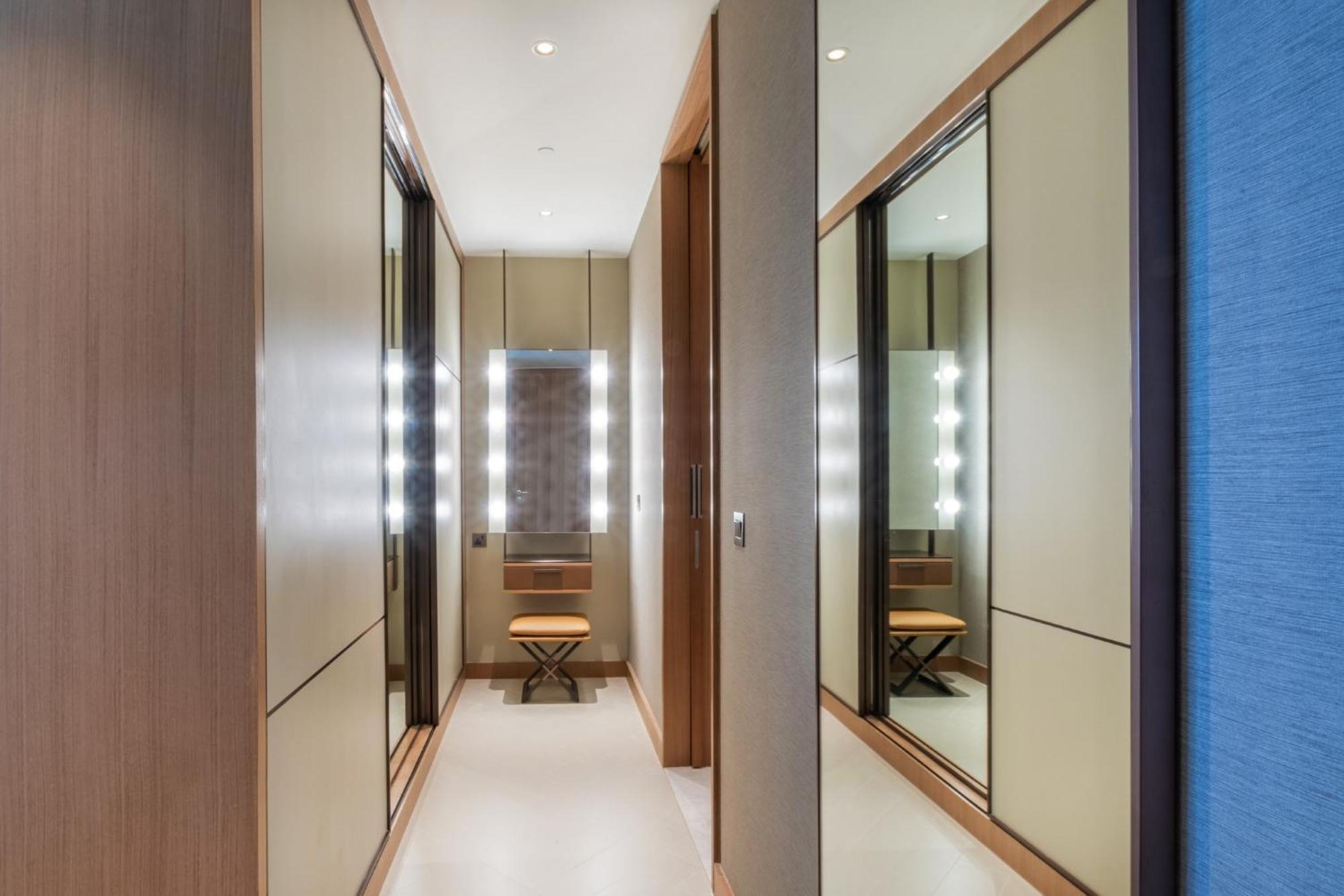 Apartment Skyline Symphony 3 Bedroom I Address Opera Residences I Iconic Burj Khalifa And Fountain Views I By Meerak Dubai