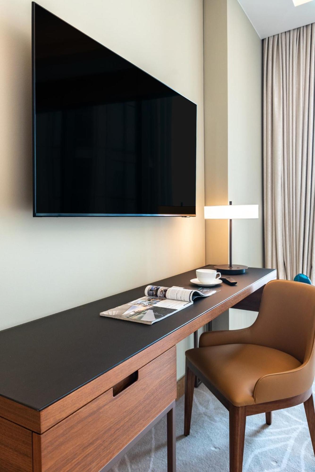 Skyline Symphony 3 Bedroom I Address Opera Residences I Iconic Burj Khalifa And Fountain Views I By Meerak Apartment