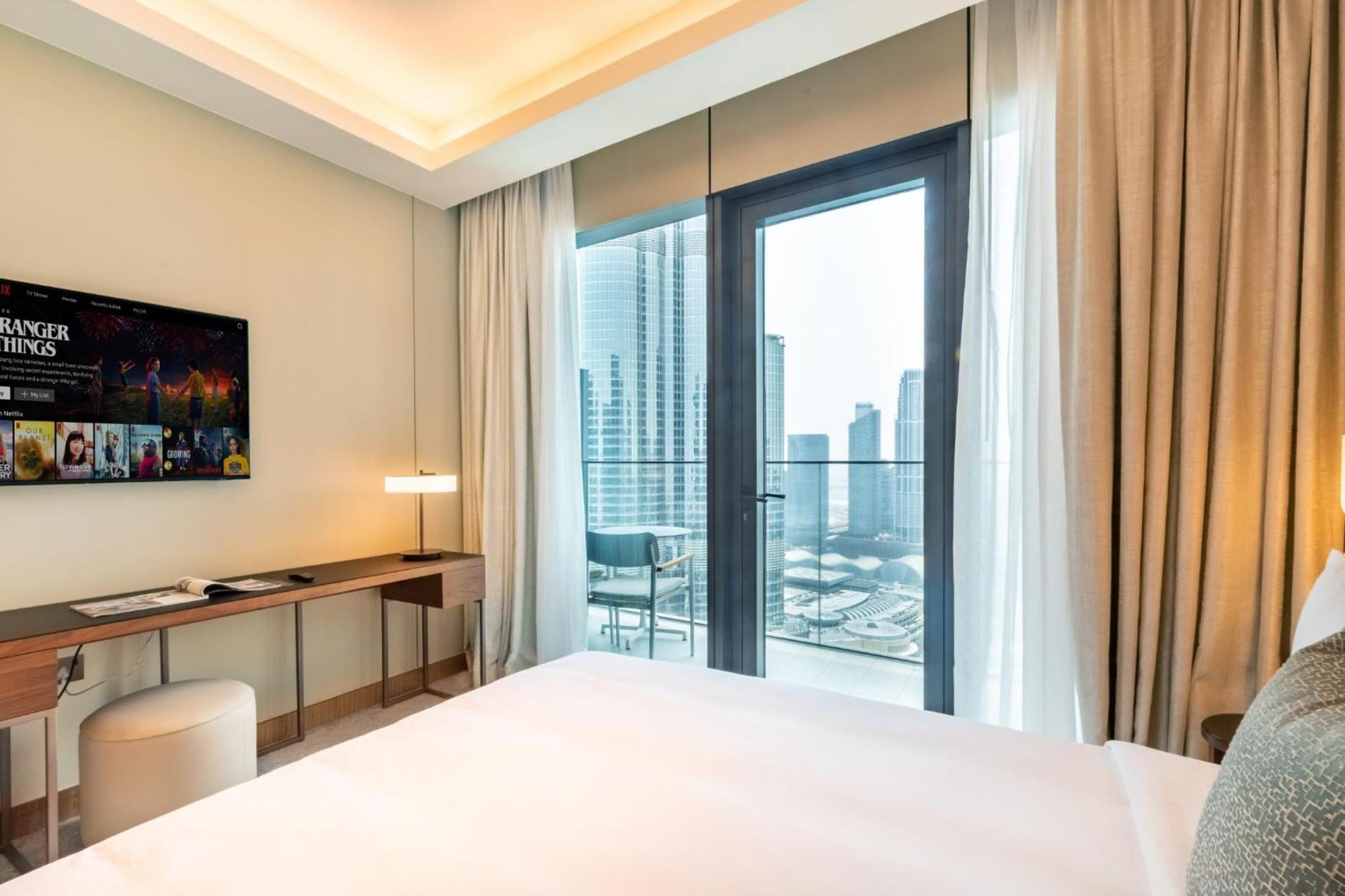 Skyline Symphony 3 Bedroom I Address Opera Residences I Iconic Burj Khalifa And Fountain Views I By Meerak Dubai