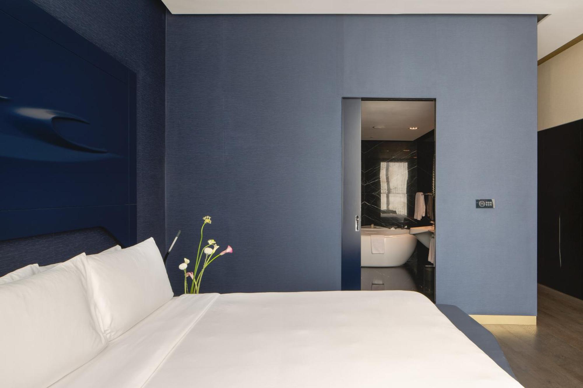 Hotel Me By Melia