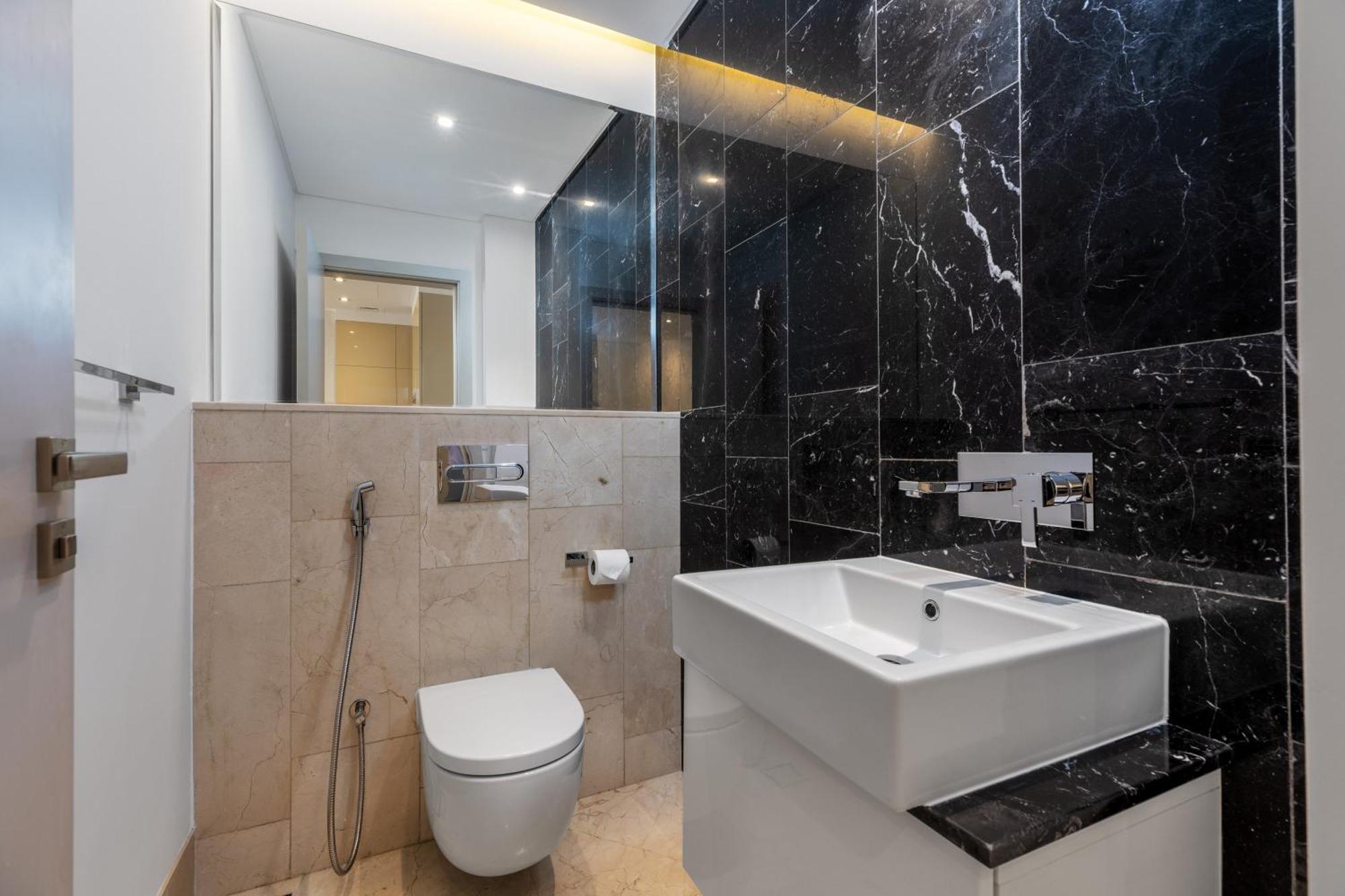 Waves - Premium Seaside Retreat With Private Dubai