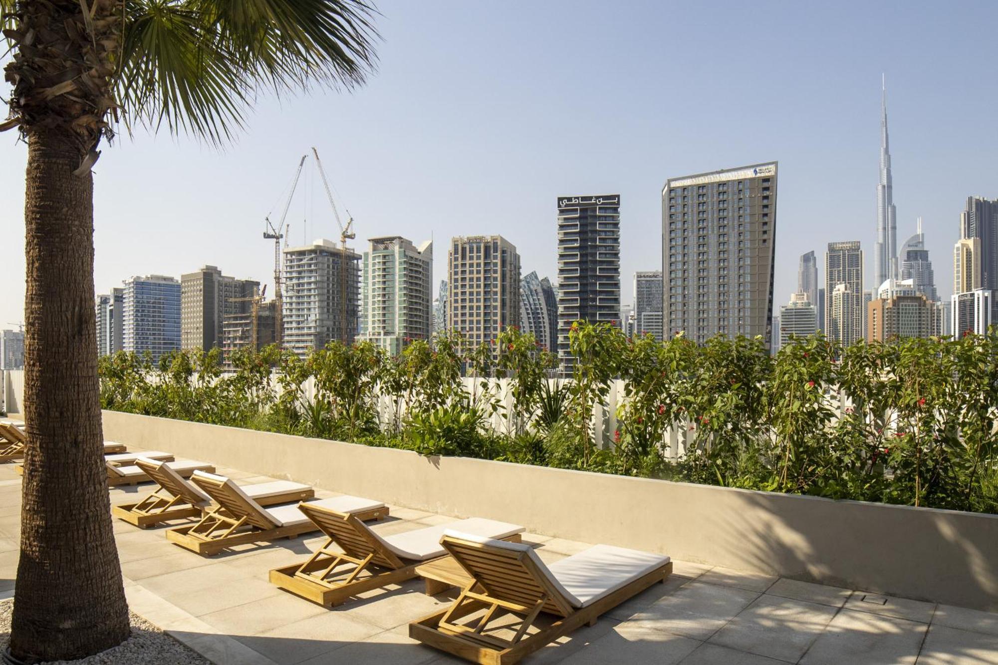 Business-ready Executive With Burj View, Upside Living 2001 * Dubai