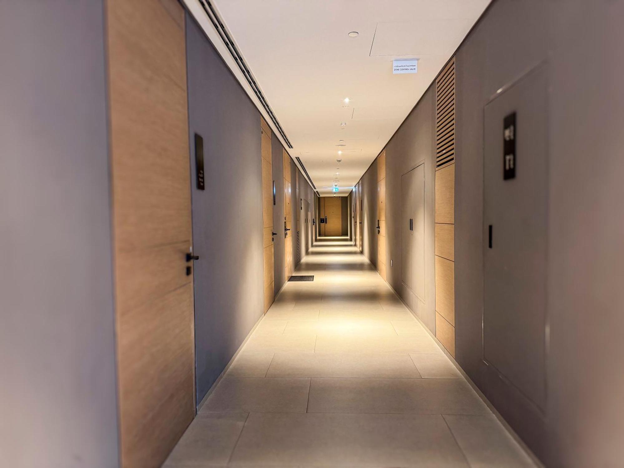 Address 2br Million Dollar View With Ps5 Byblck Dubai