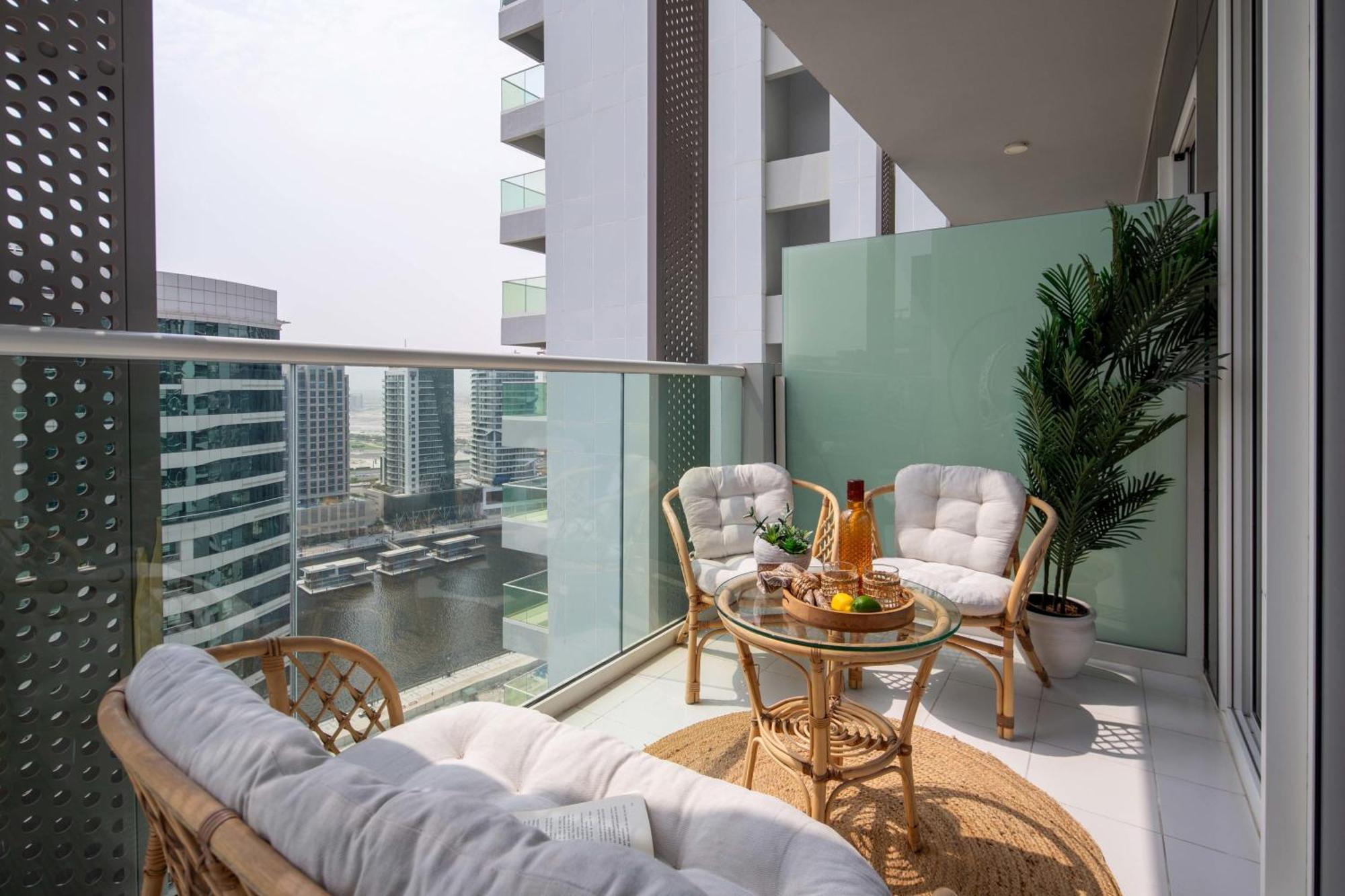 Apartment Frank Porter - Reva Residences *