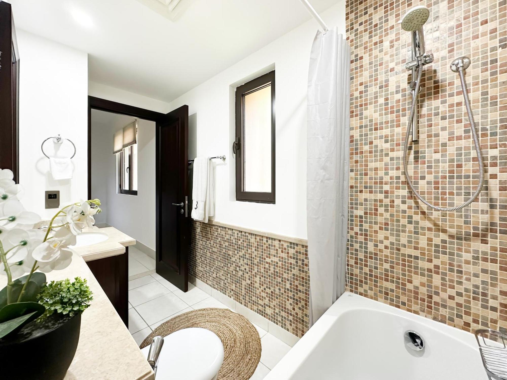 Trophy 2br Aladdin Estate W Burj Khalifa View Dubai