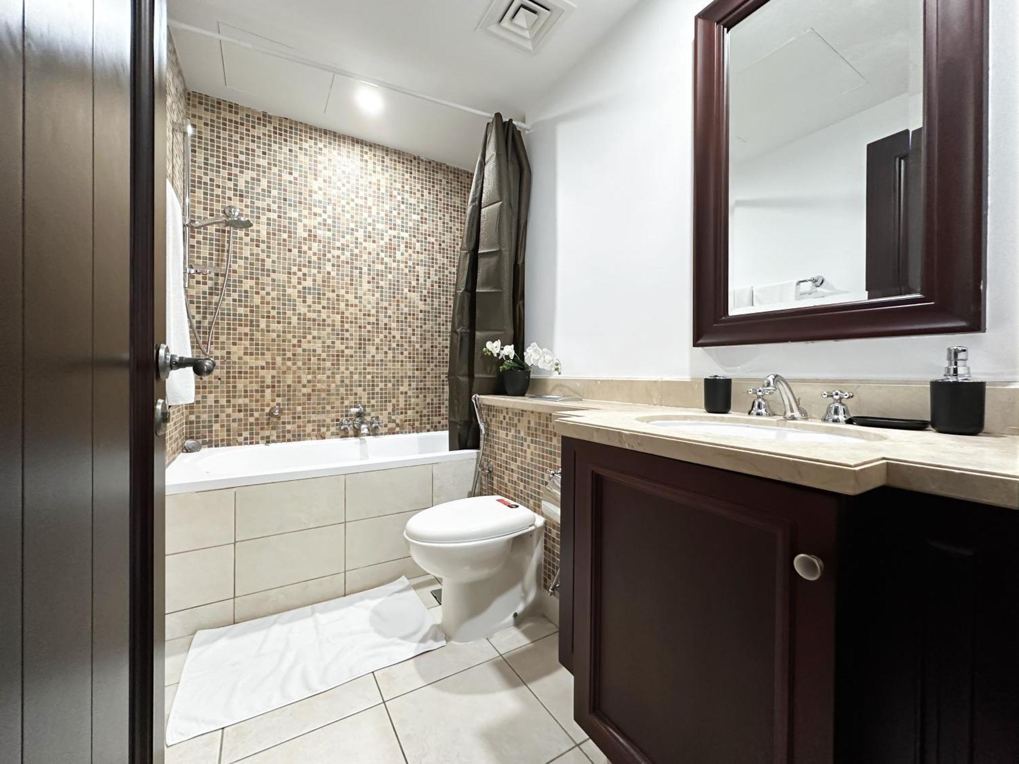 Trophy 2br Aladdin Estate W Burj Khalifa View Apartment