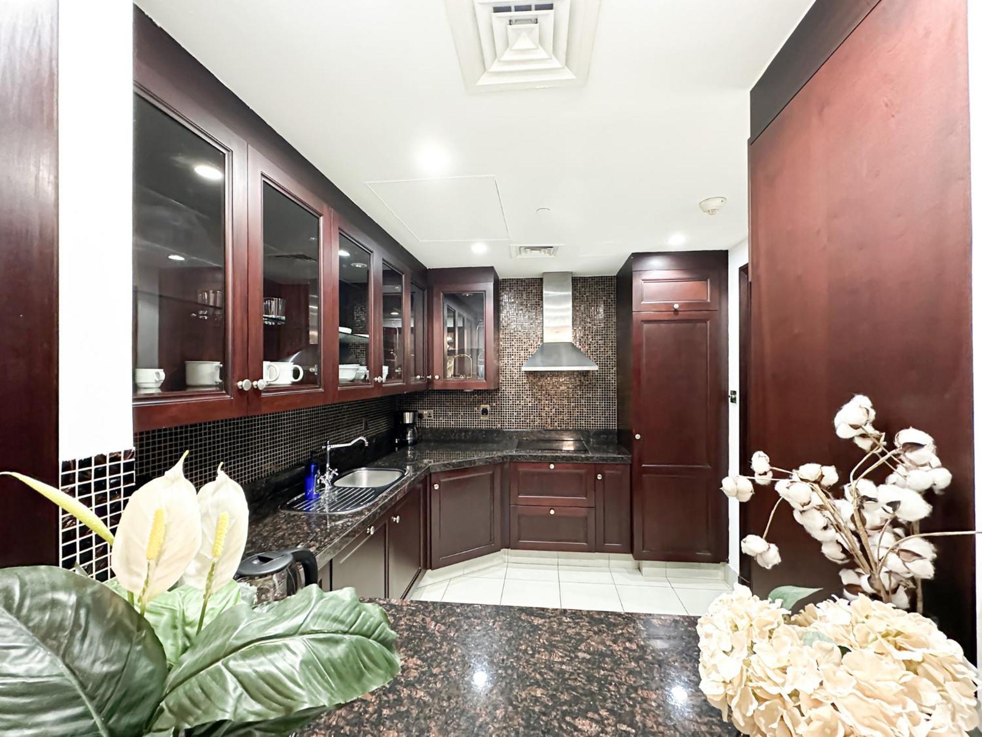 Apartment Trophy 2br Aladdin Estate W Burj Khalifa View *
