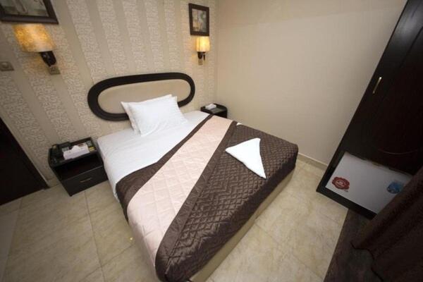 Hotel Grand Sina *