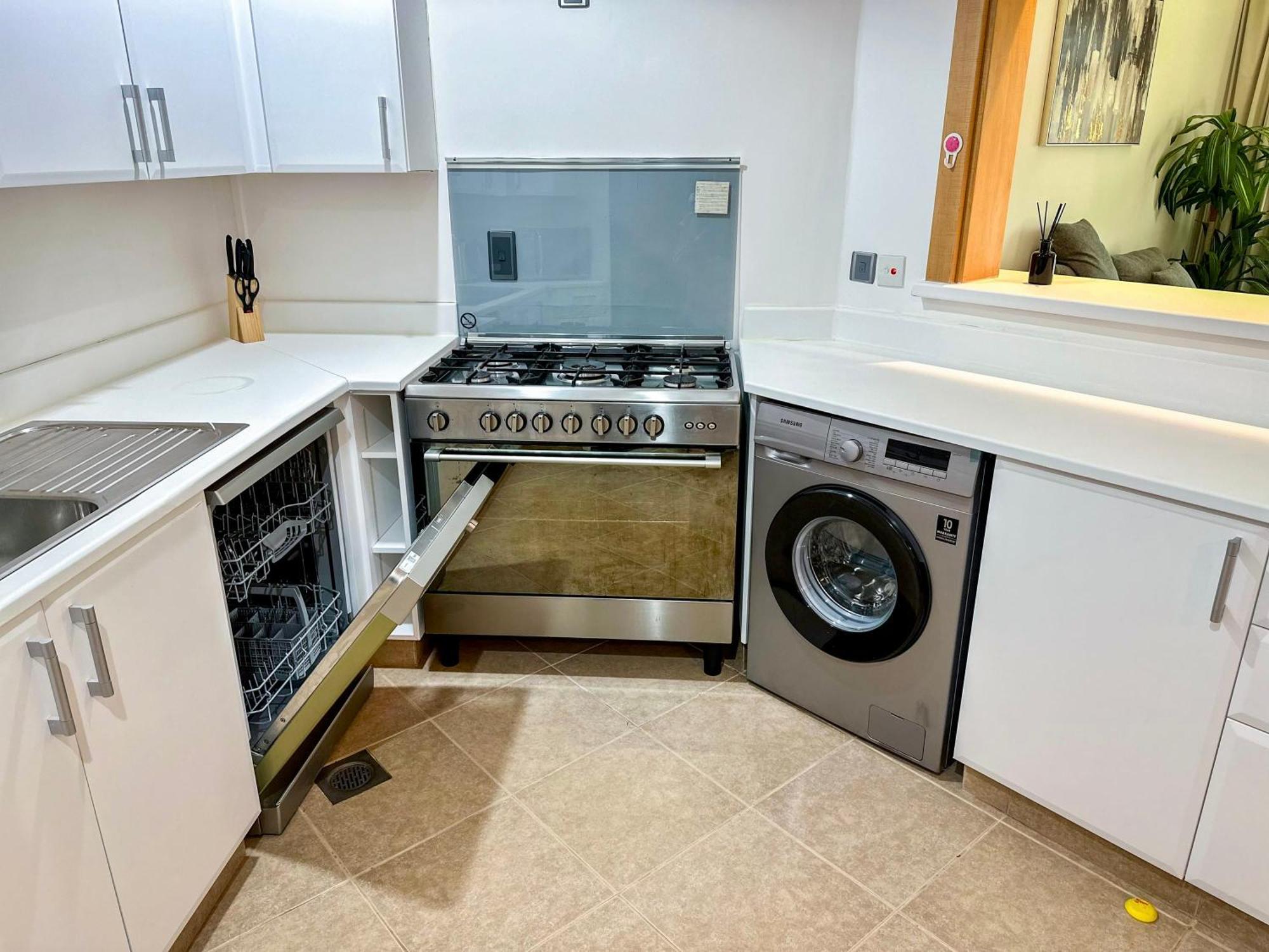 Bright 2br With Garden View - Palm Jumeirah