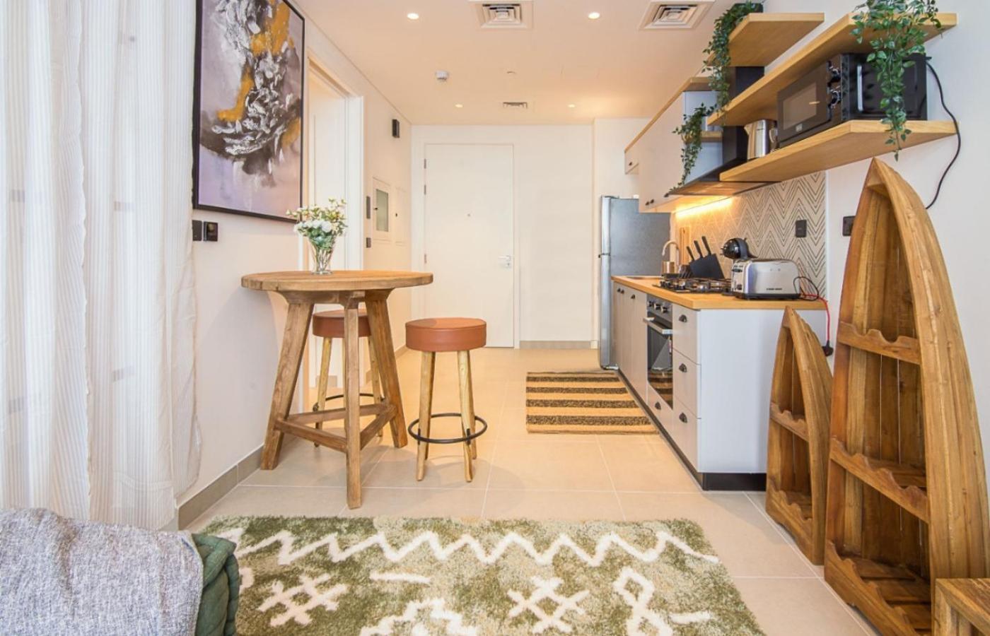 Apartment Collective 1,0 Hills- Cozy 1-br Dubai