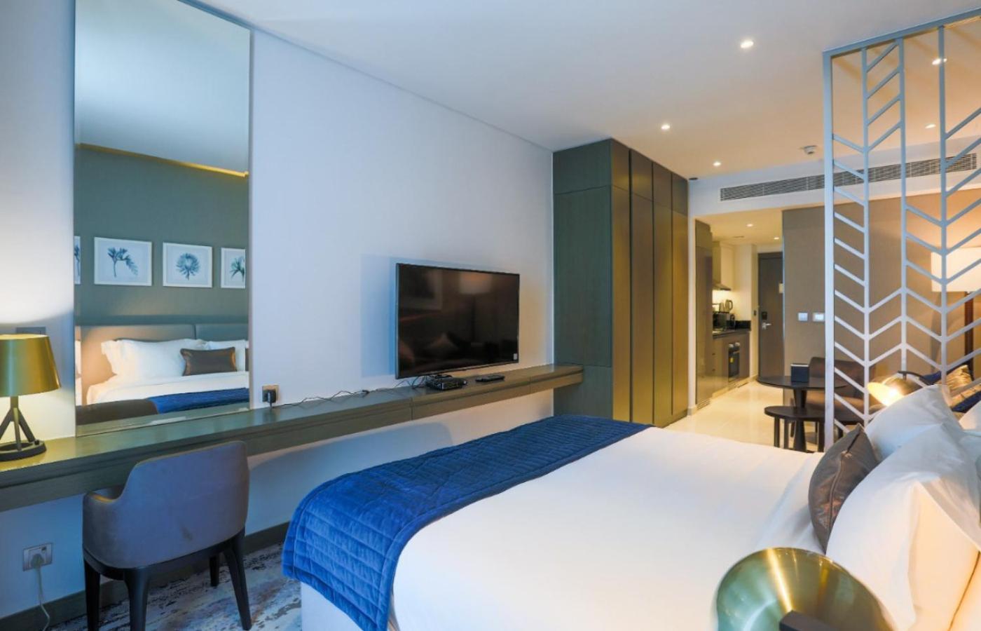 Elegant In Business Bay Apartment Dubai