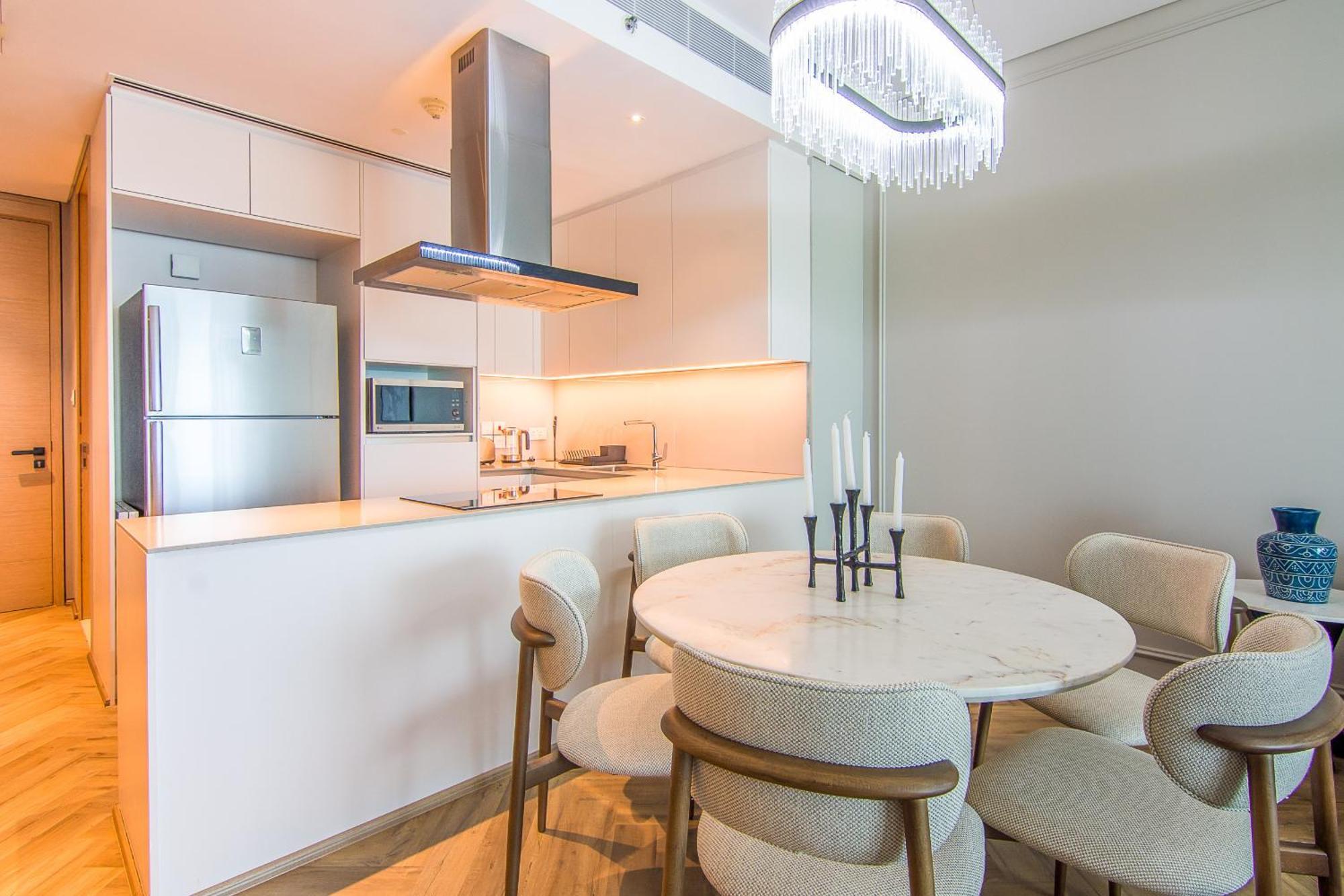 Address Residential 2 Bdr, Jbr *