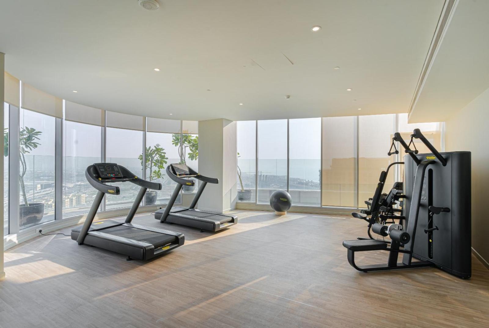 Savis -radiant Ain & Marina View Apartment
