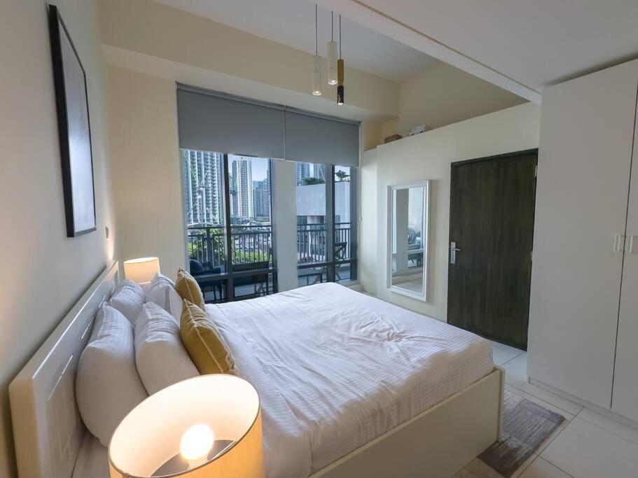 Apartment Spacious 1 Bedroom In Downtown Near Burj Khalifa *