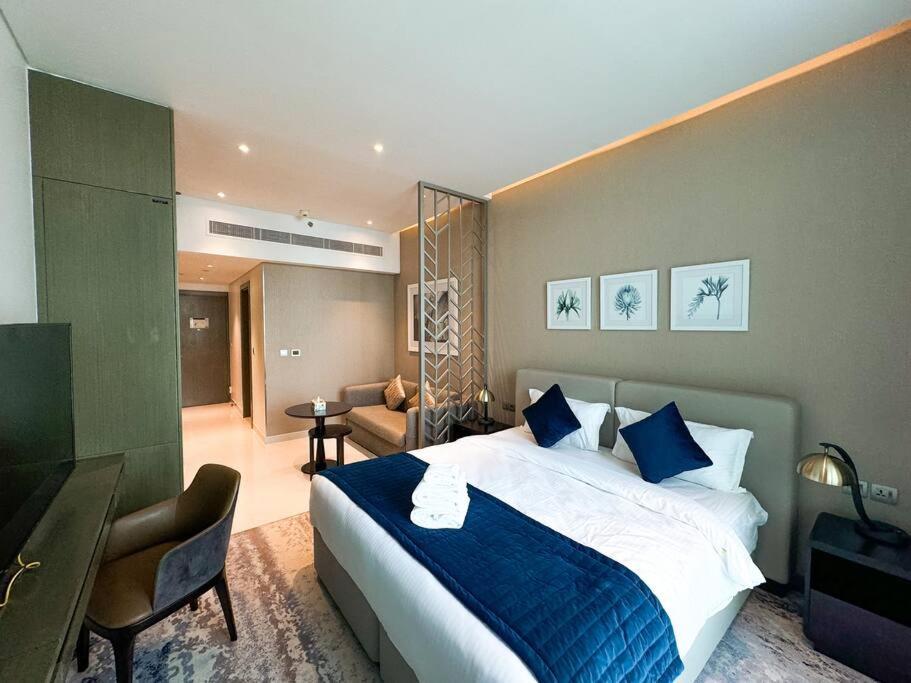 Apartment Queens Estate - Damac Mainson Prive, Business Bay *